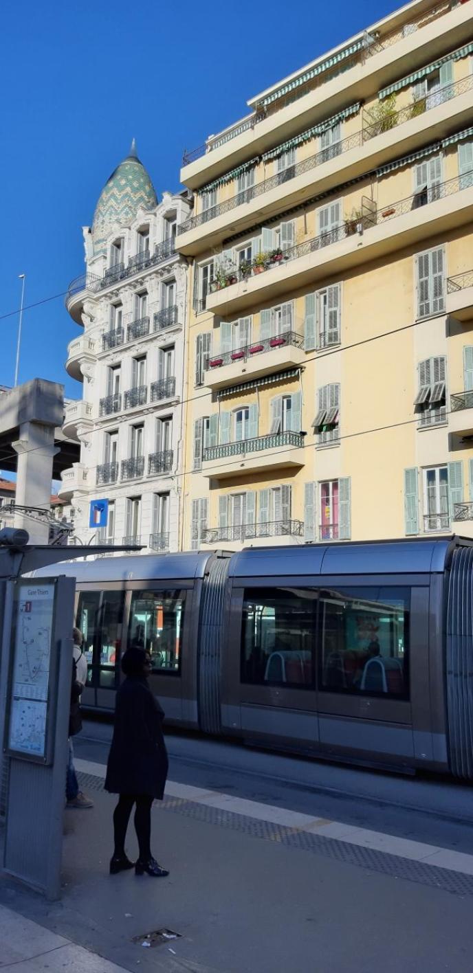 Emme Neuf Independant Centre Apartment