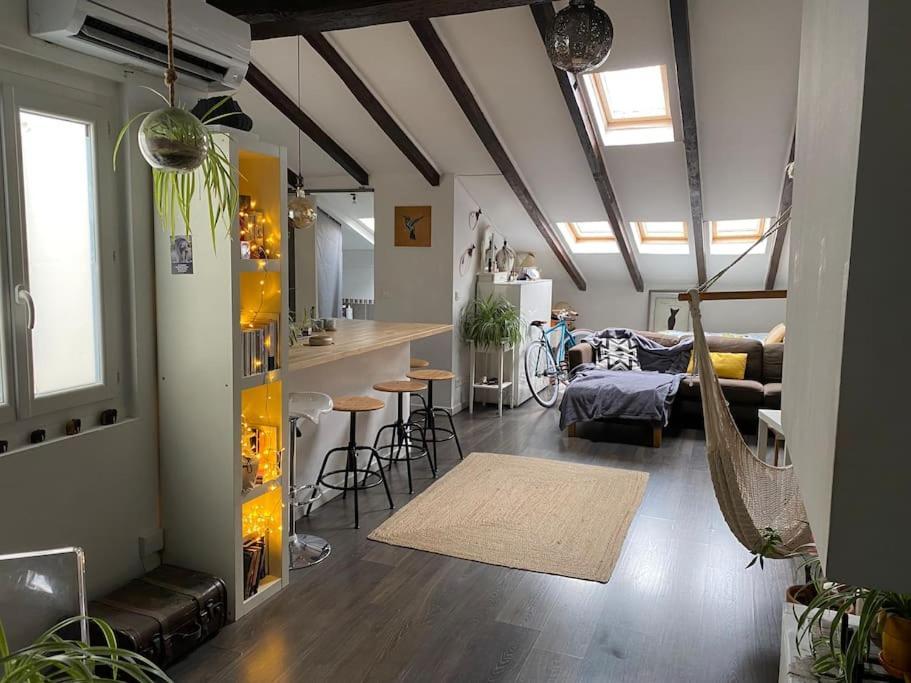 Apartment Atypique Plein Centre *