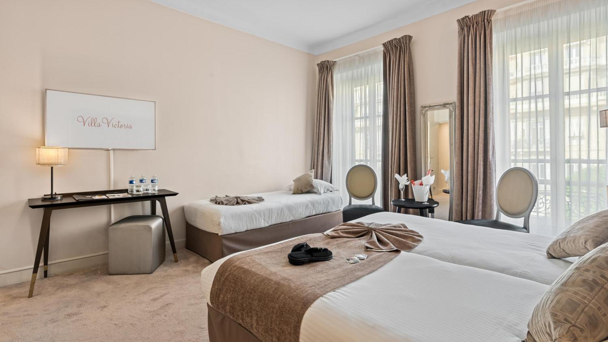 Victoria 4*