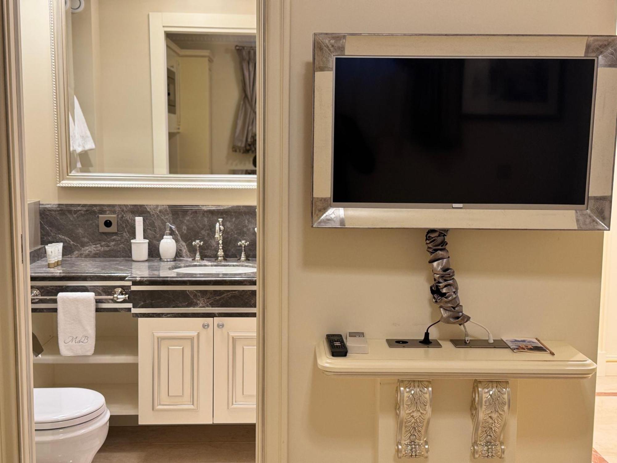 Maison Des Barons 4*