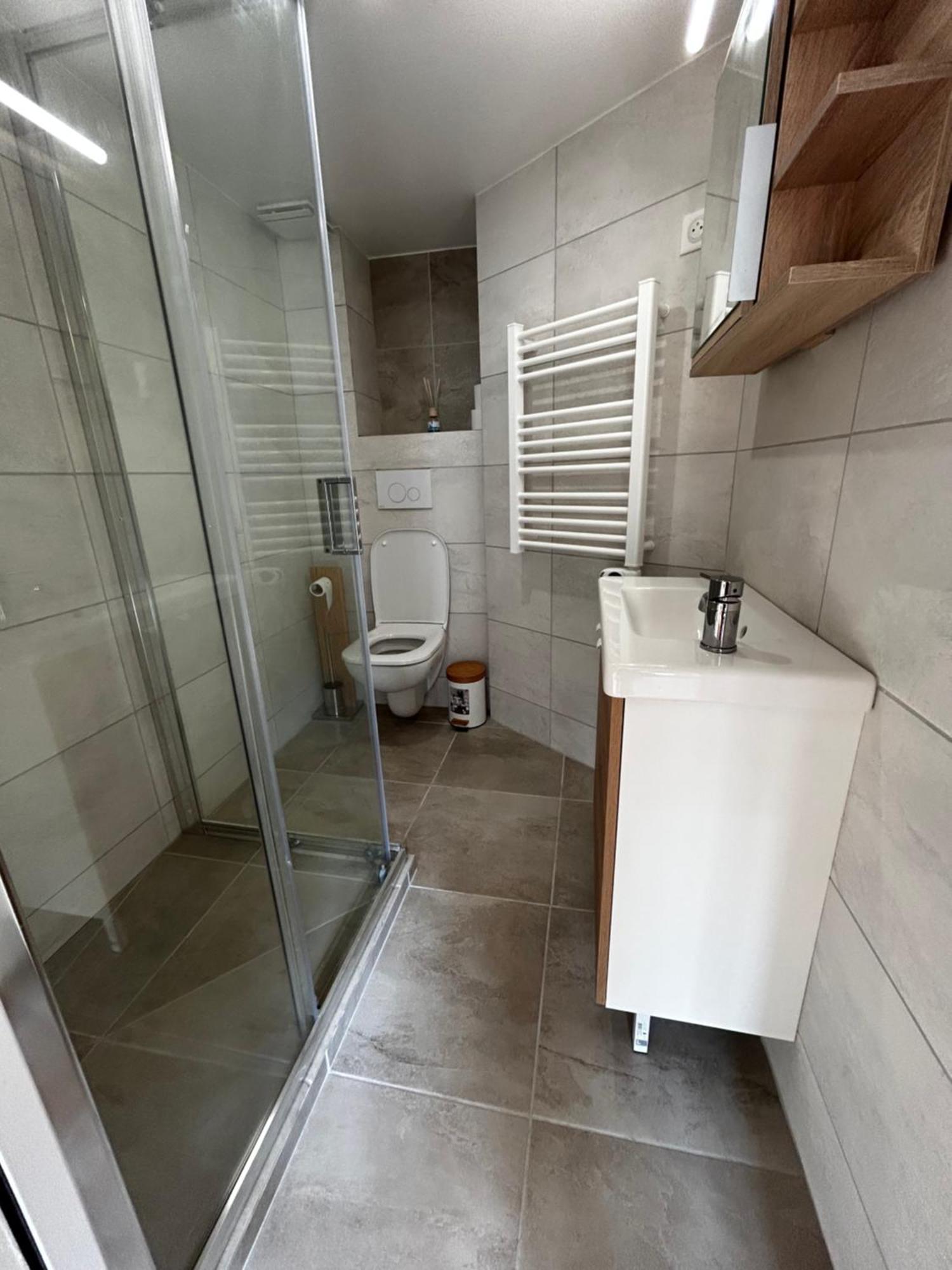 Apartment Charmant Studio Climatise En Plein Coeur De Nice