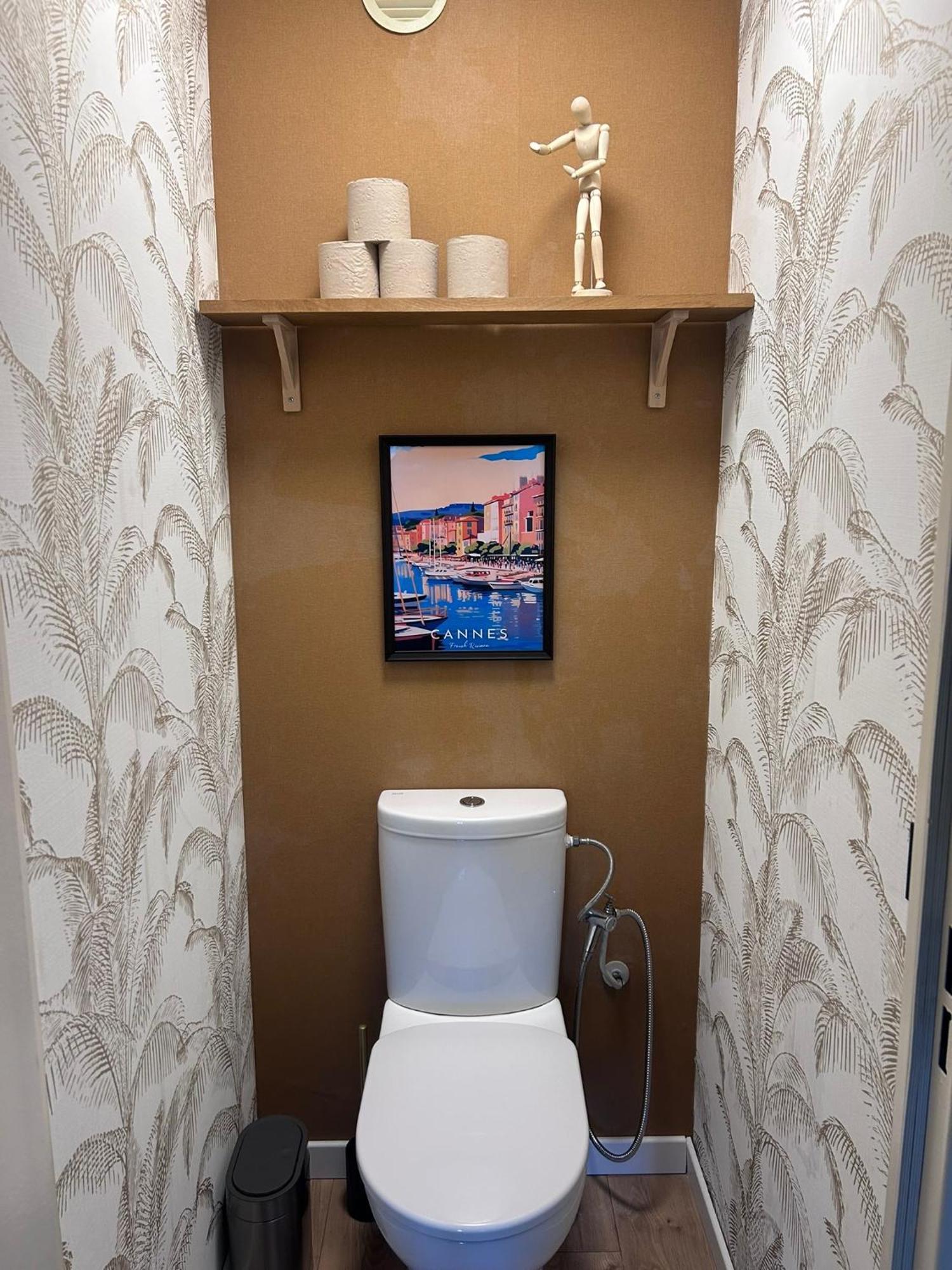 Olympie, Airport, Train And Tram Station Fully Equipped For 3 Peoples * Nice