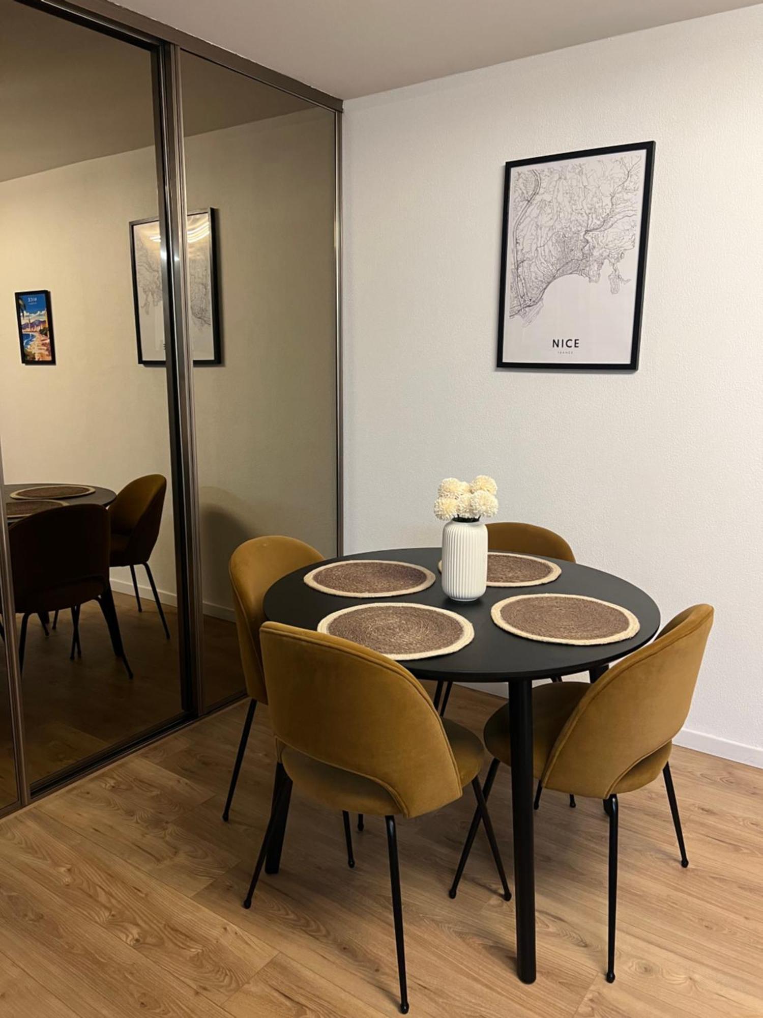 Apartment Olympie, Airport, Train And Tram Station Fully Equipped For 3 Peoples