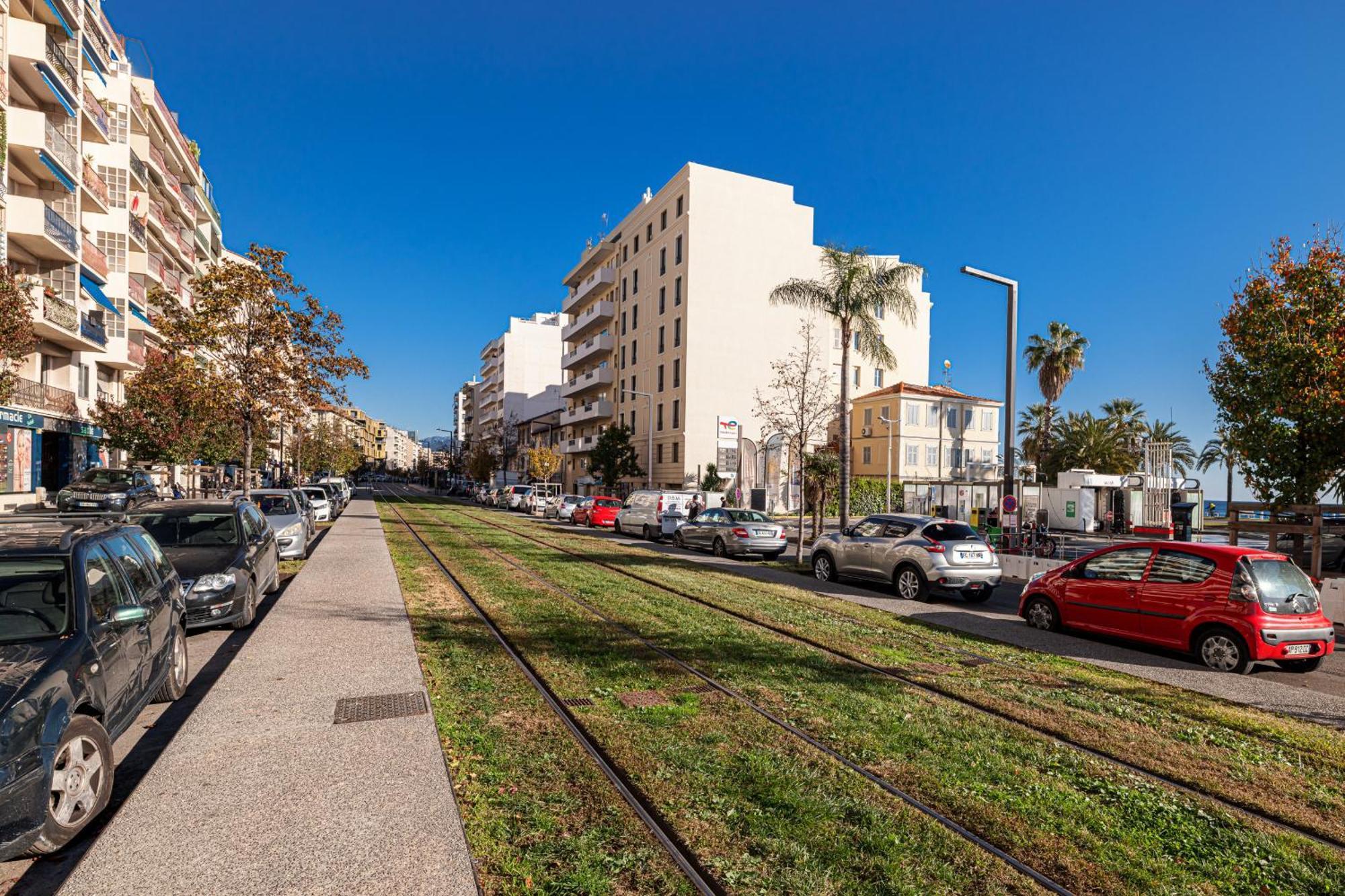 Sea View & Promenade Des Apartment Nice