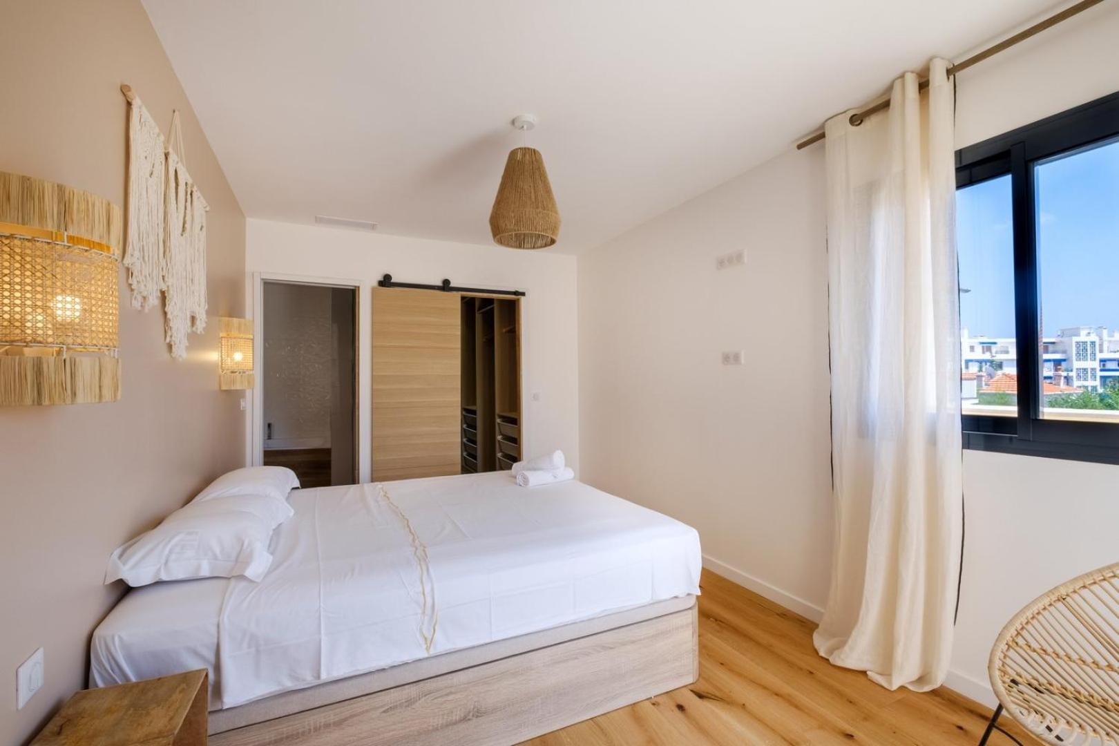 Moderne Pour 8 Personnes - Vue Sur ! *