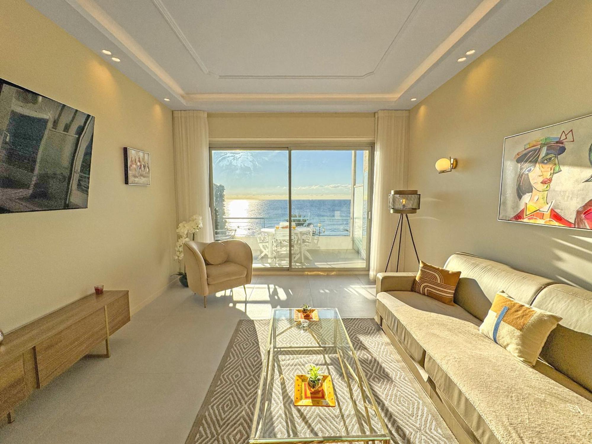 Sea Front Promenade *