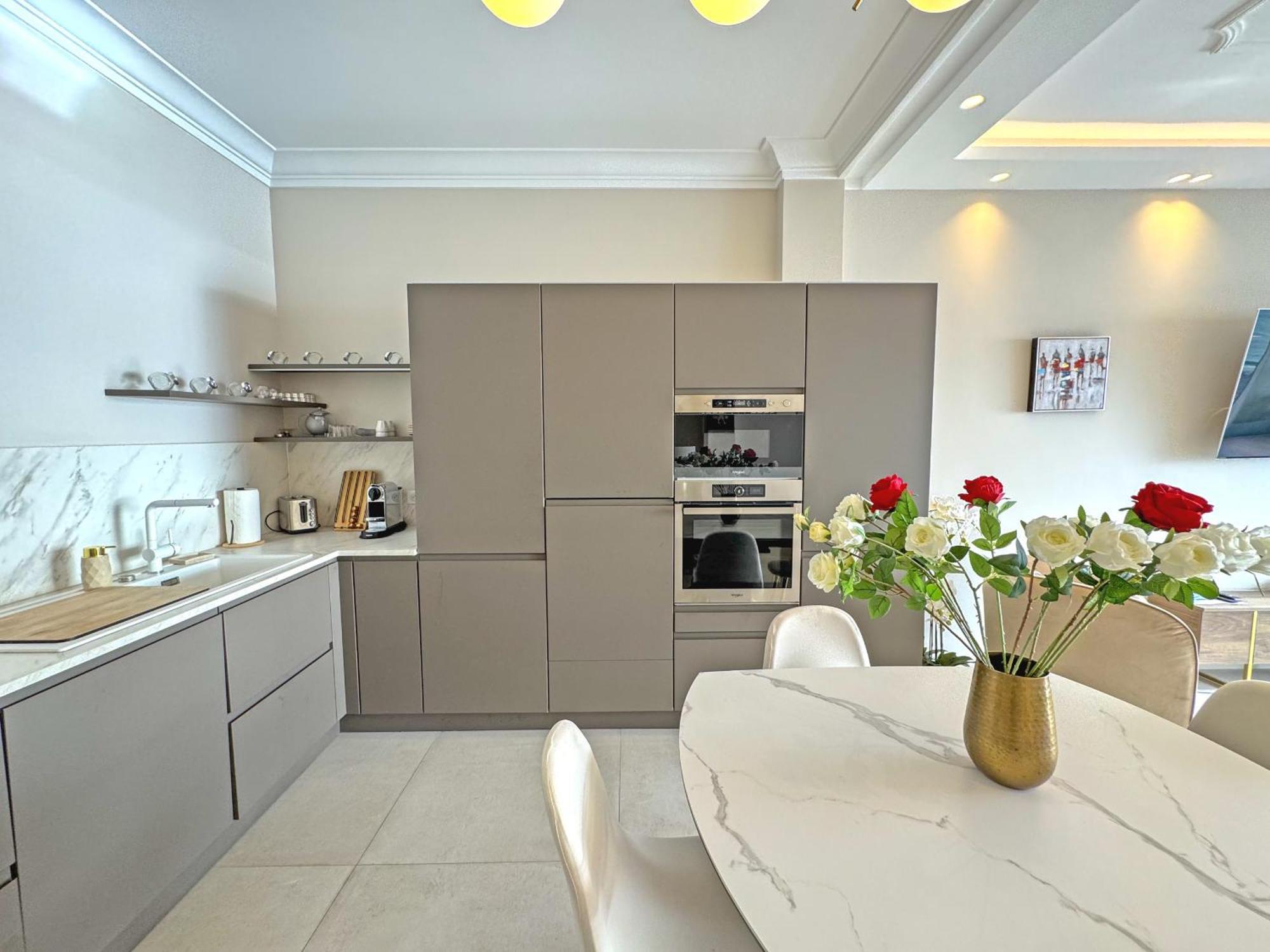 Sea Front Promenade Apartment