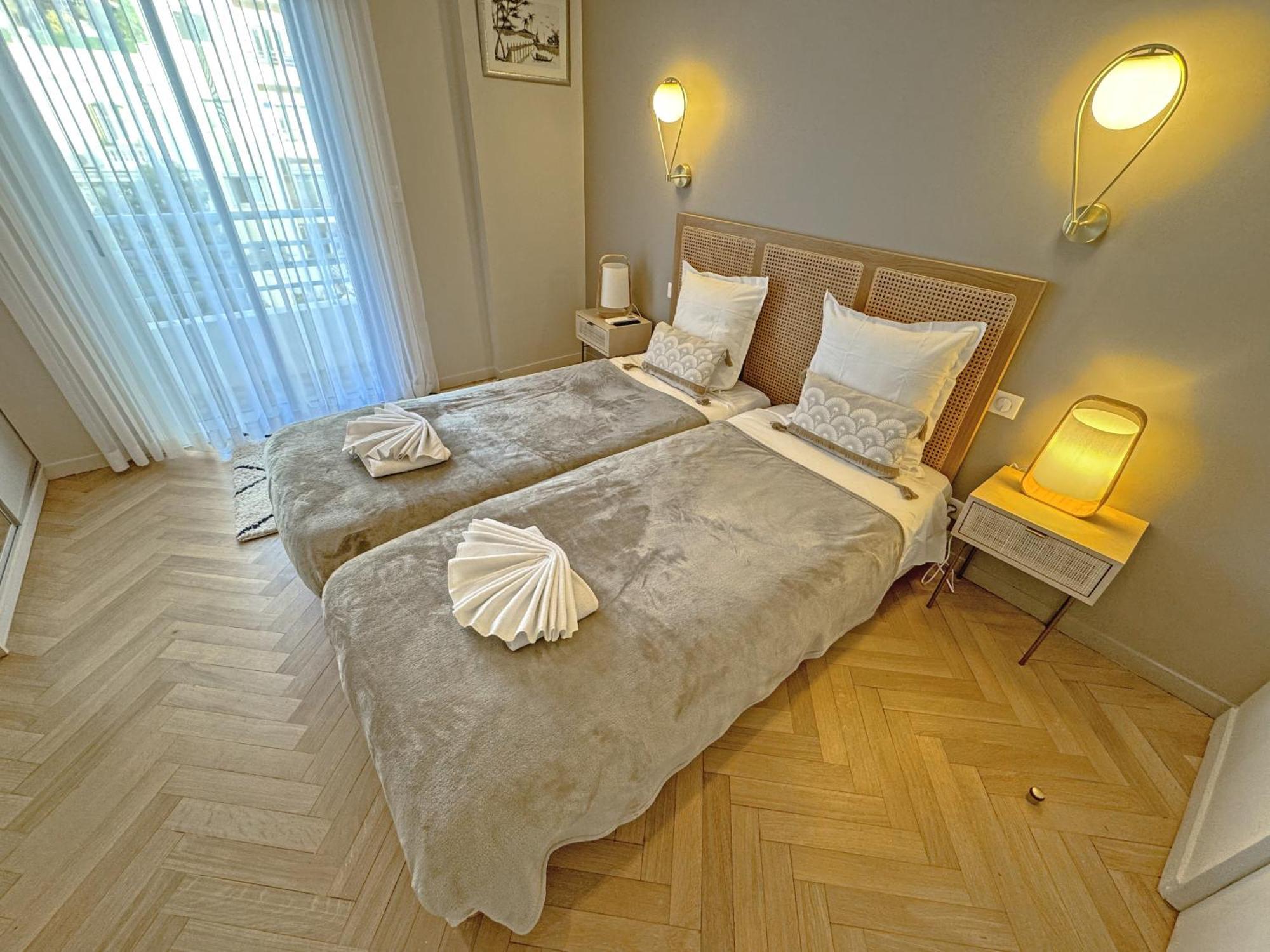 Apartment Sea Front Promenade