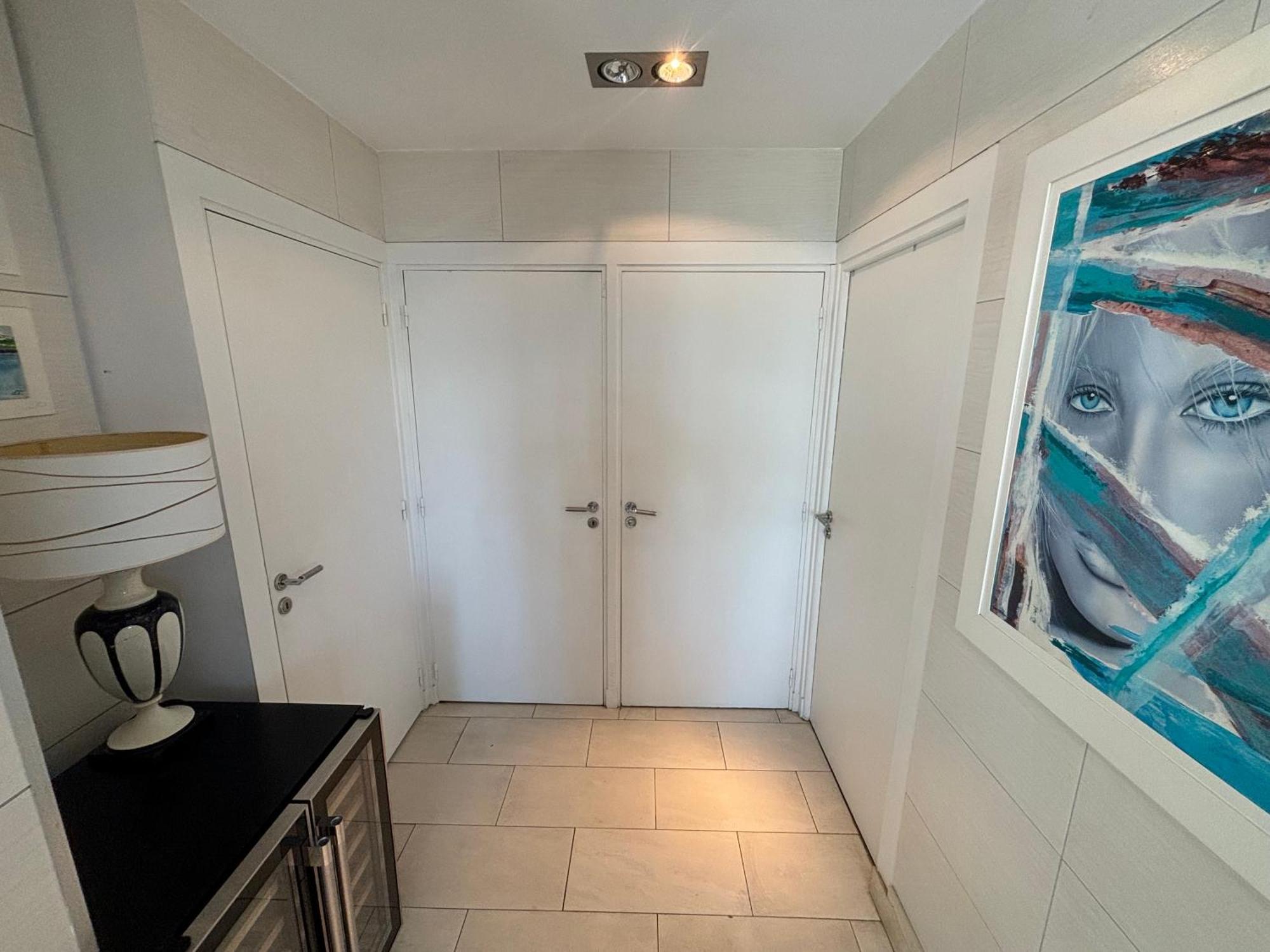 Promenade Des Center Sea And Front Design Flat With Private Garden Nice