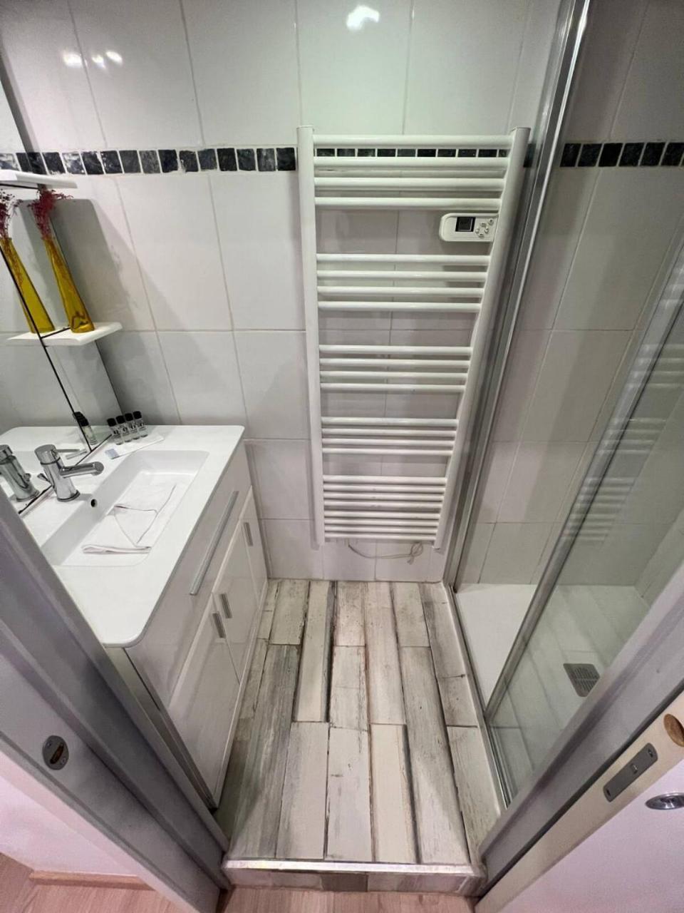 En Centre-ville, Proche Gares Apartment *