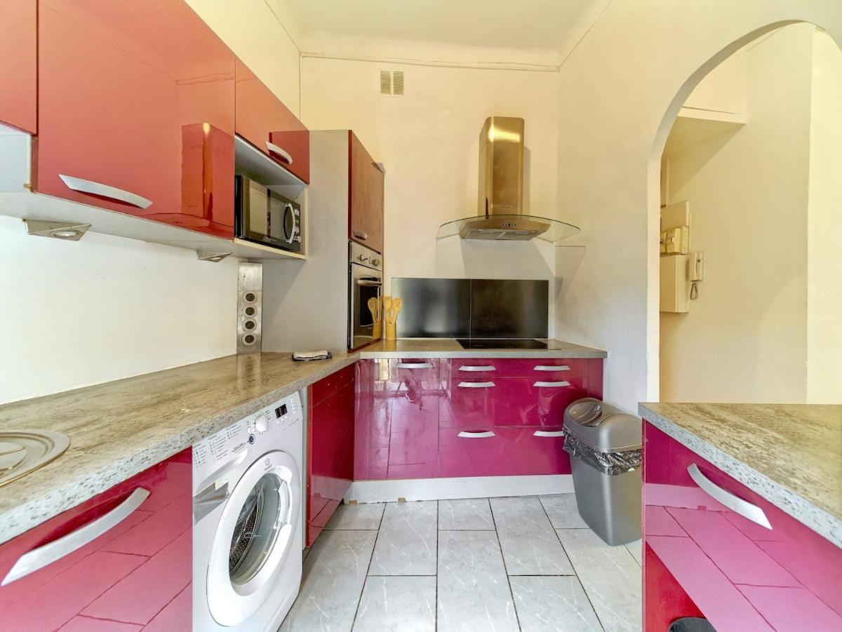 Spacious Apartment-hypercentre Apartment