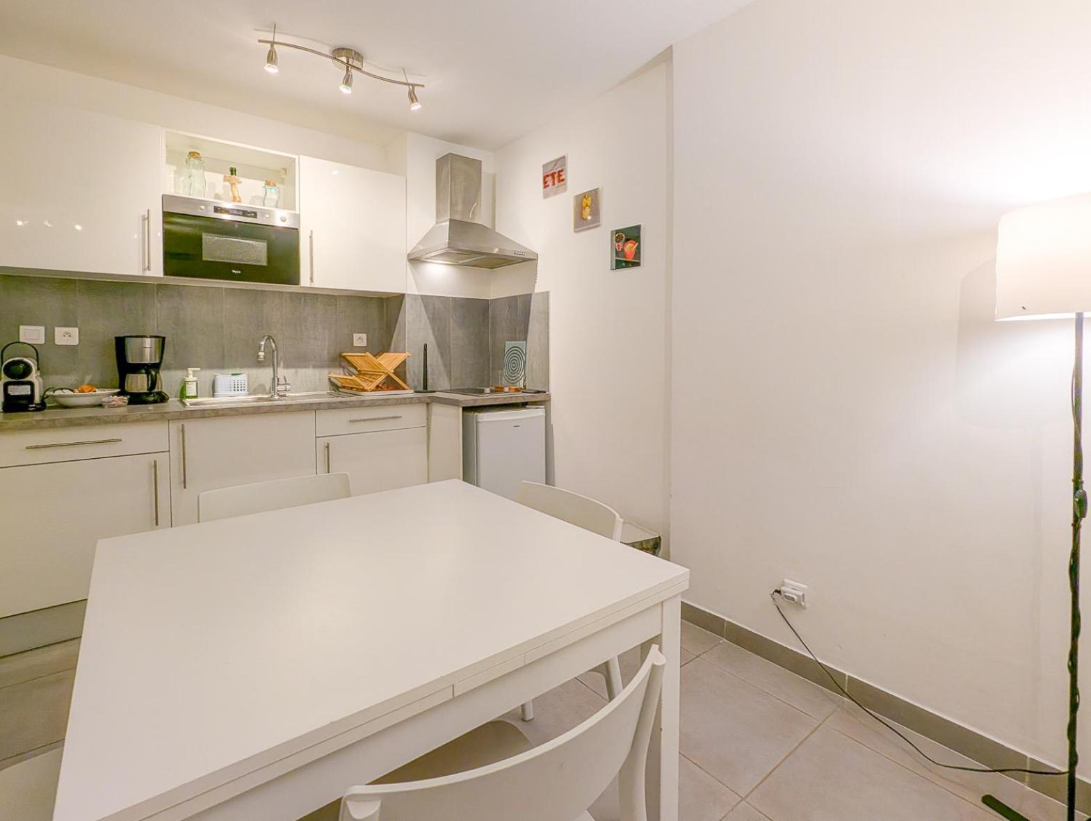 Chateau 4 Pers Vecchia Ac Wifi Apartment Nice