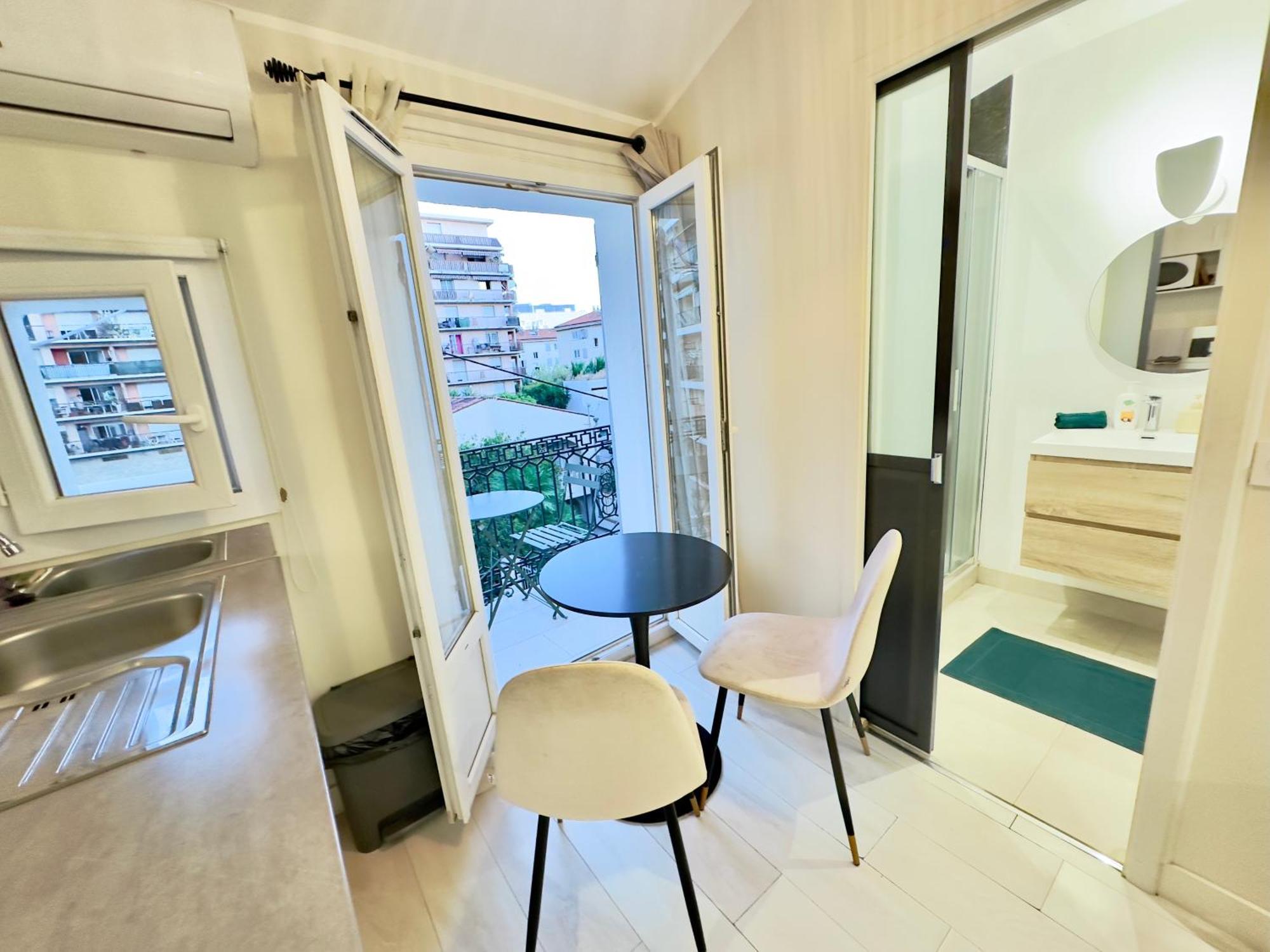 Joli Climatise Au Calme Apartment Nice