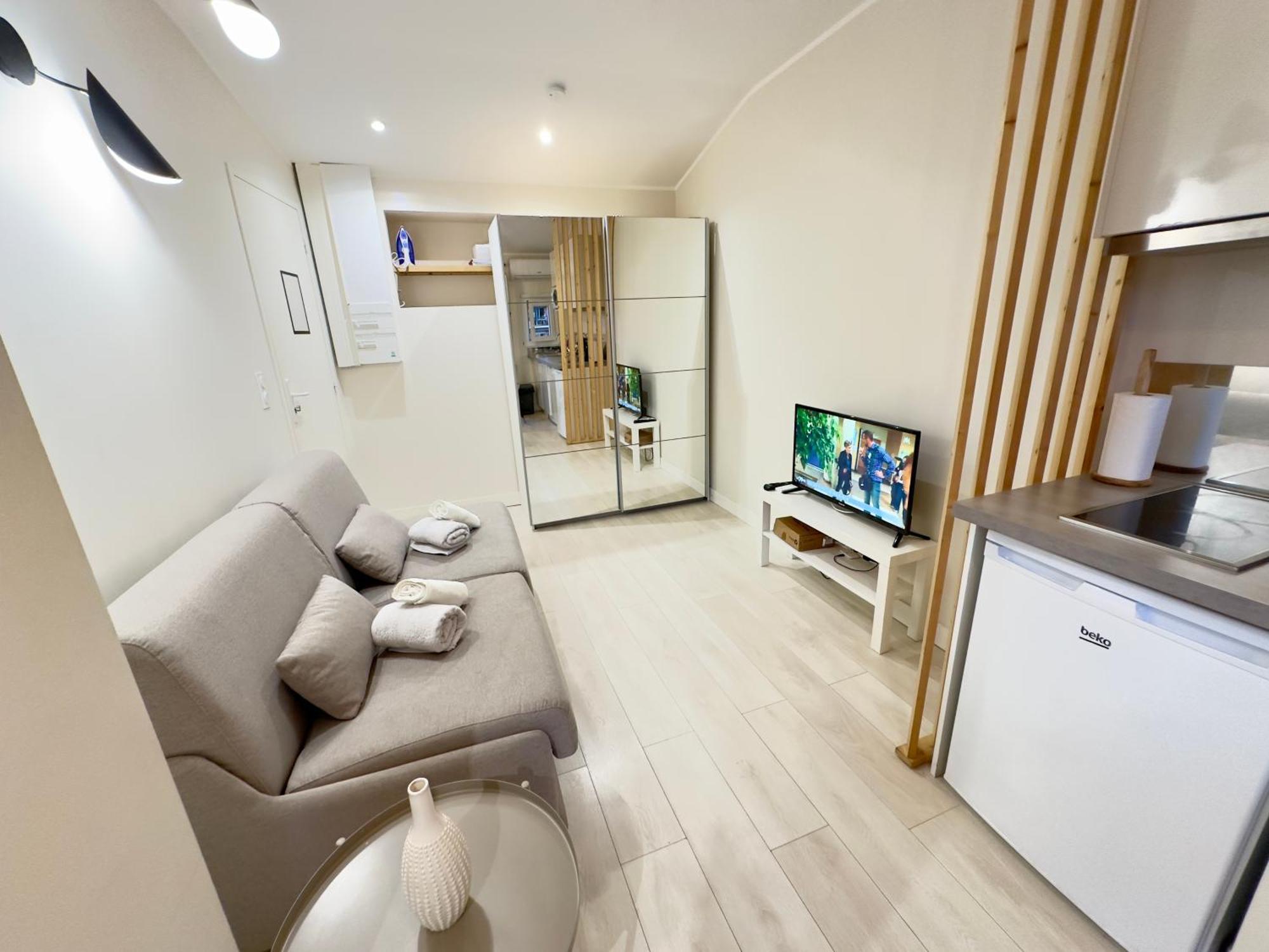 Joli Climatise Au Calme * Nice