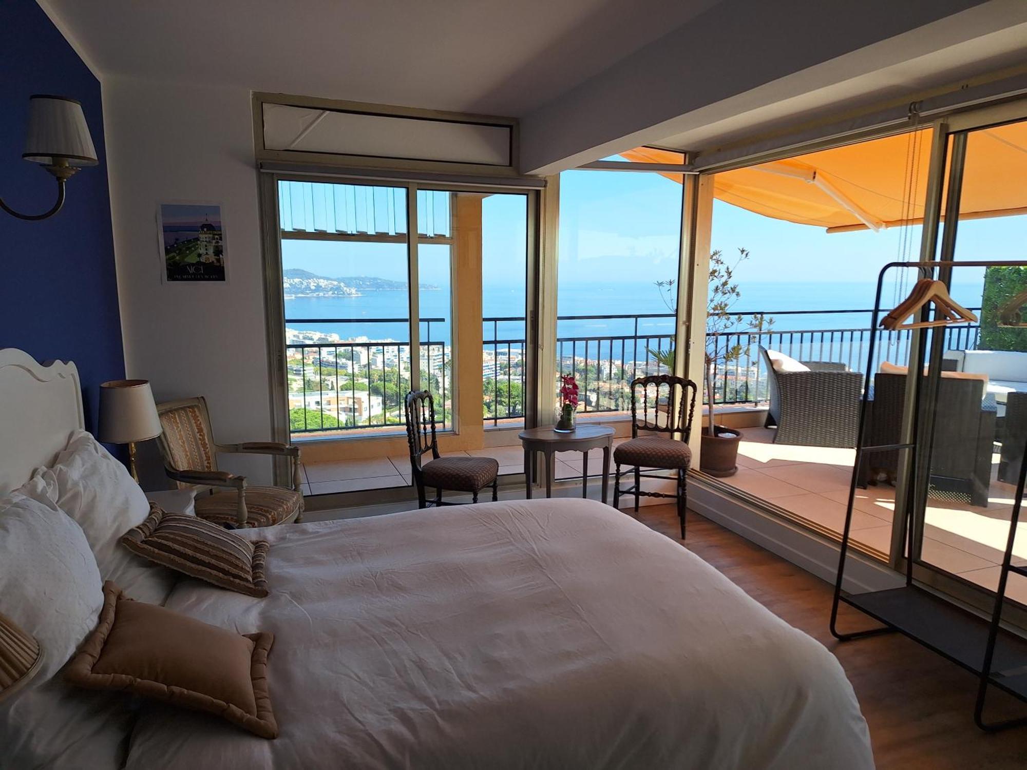 D'hotes Vue Imprenable Bed & Breakfast Nice