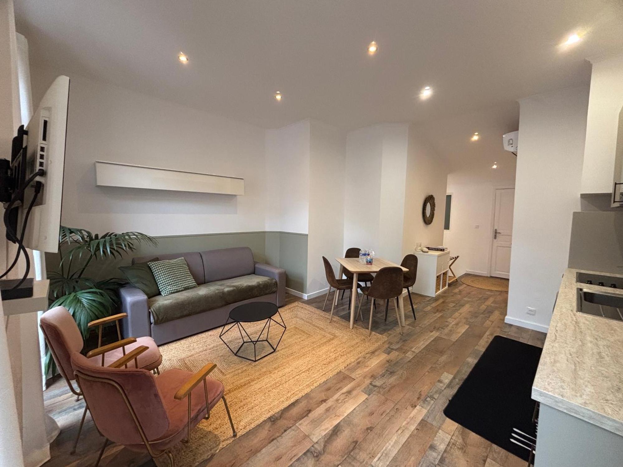 2 Pieces Hyper Centre Proche