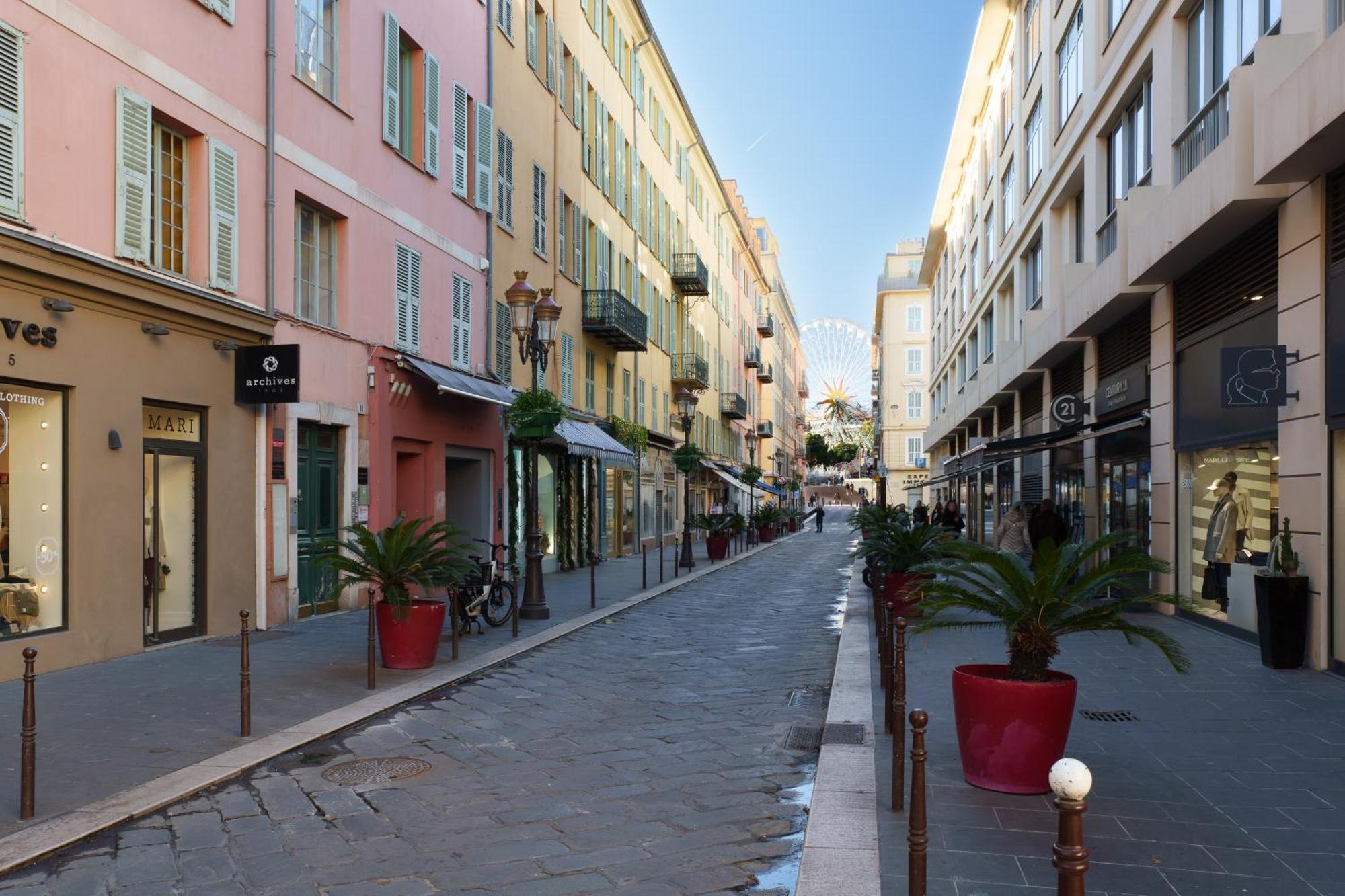 Renting - Bosio - Shelter Place Massena Cours Saleya & Sea Apartment