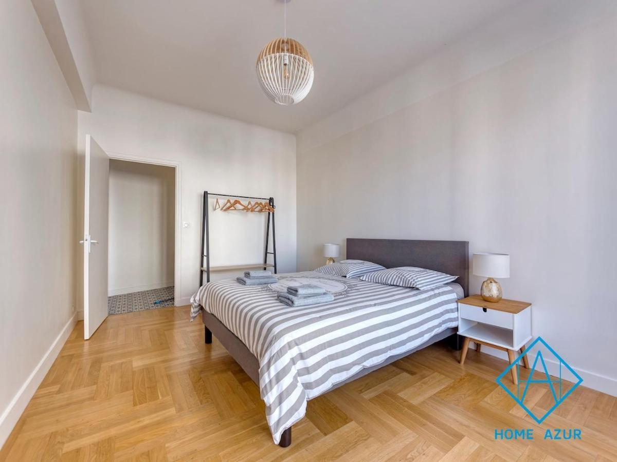 Apartment Golden Square Nice