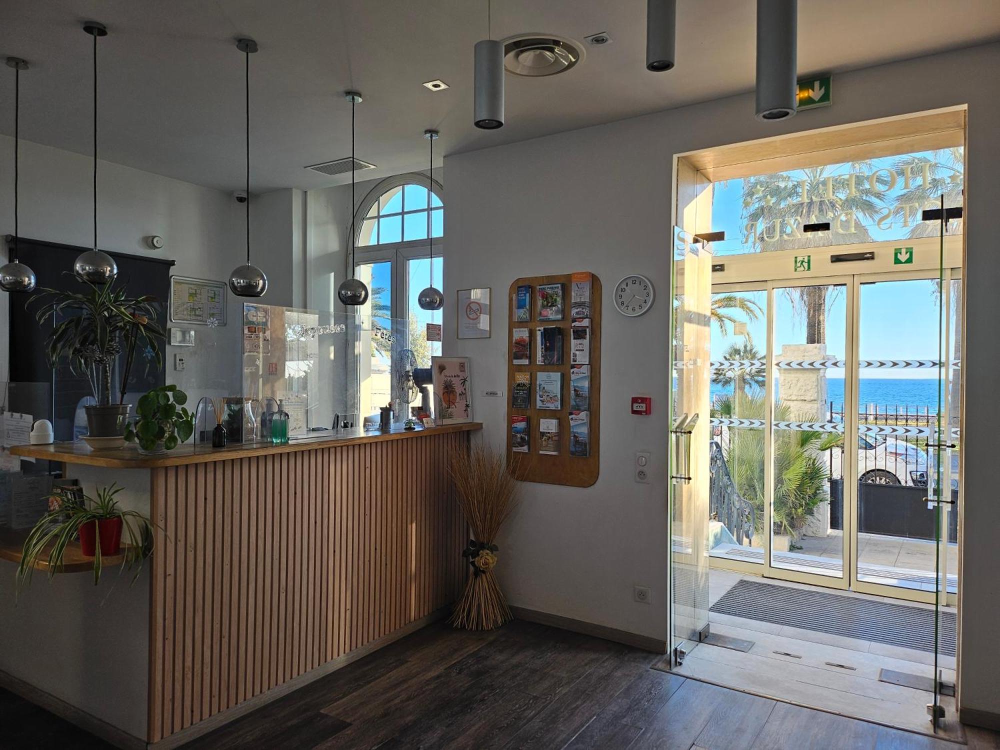 Hotel Flots D'azur Promenade Des