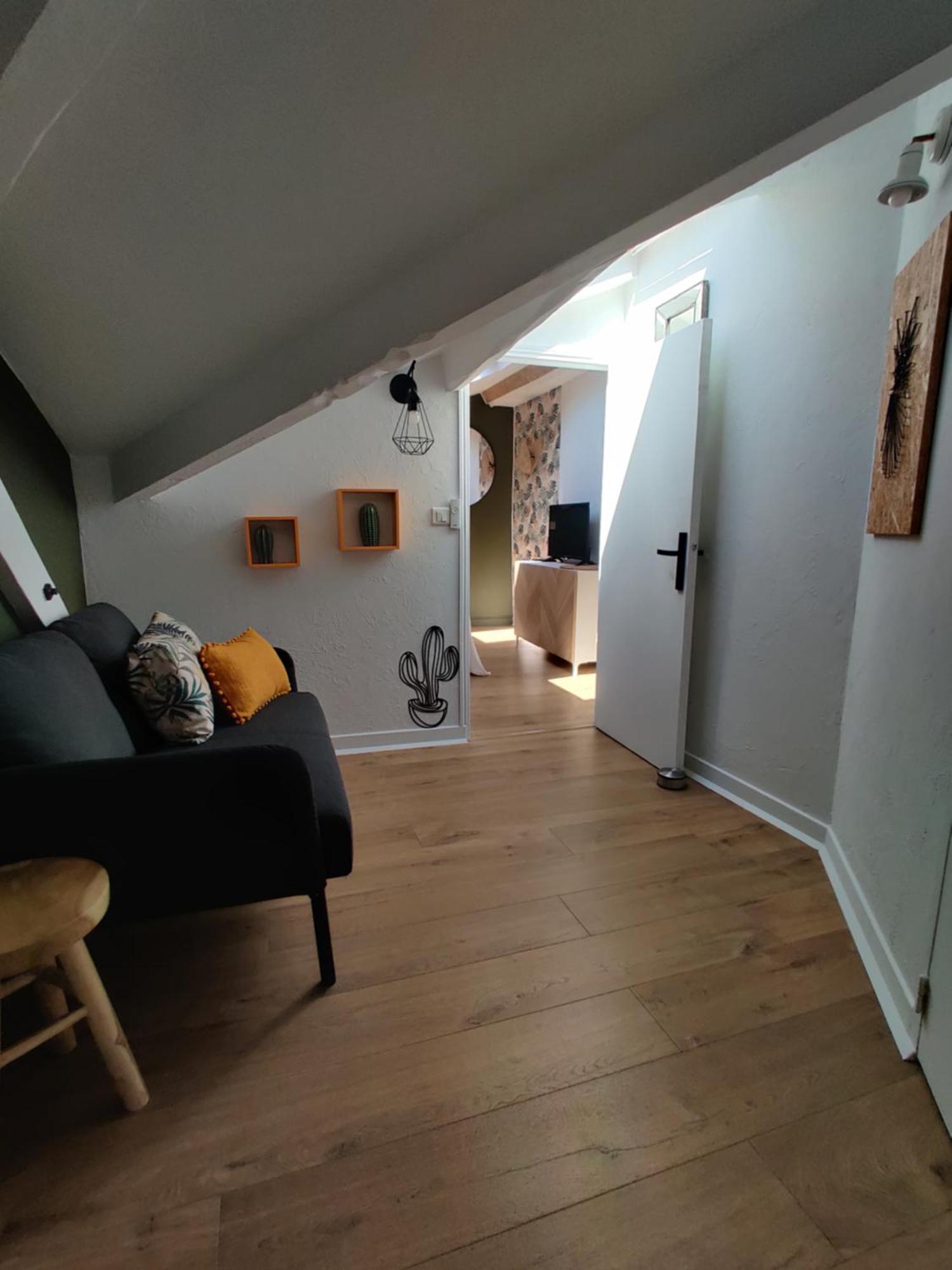 Apartment Charming Flat - Port