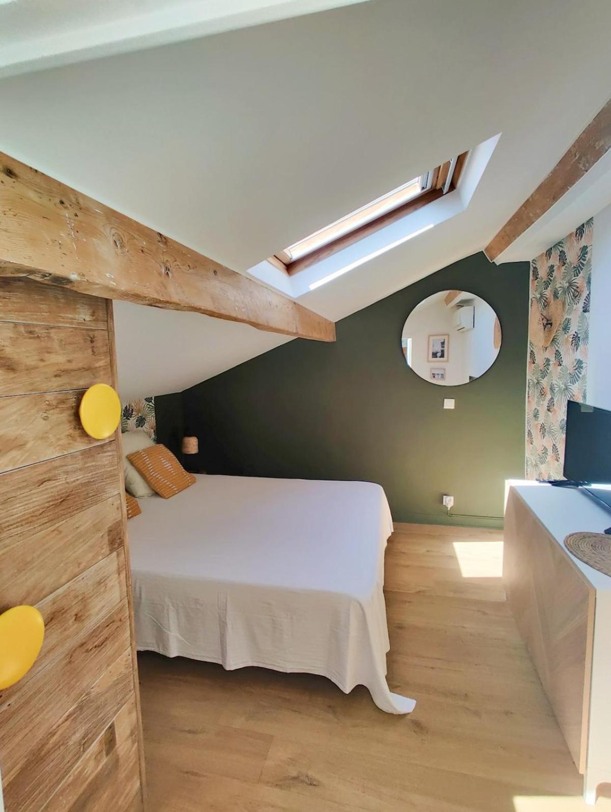 Charming Flat - Port