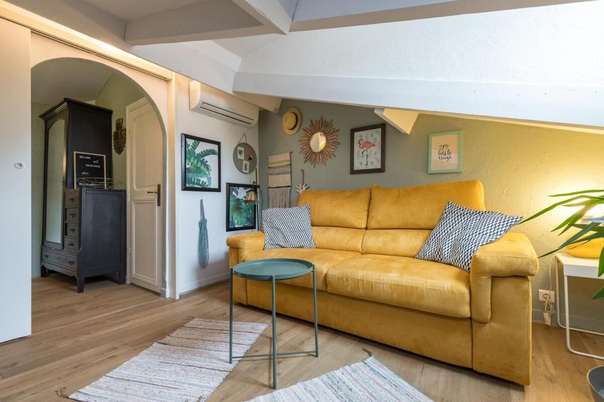 Apartment Charming Flat - Port Nice