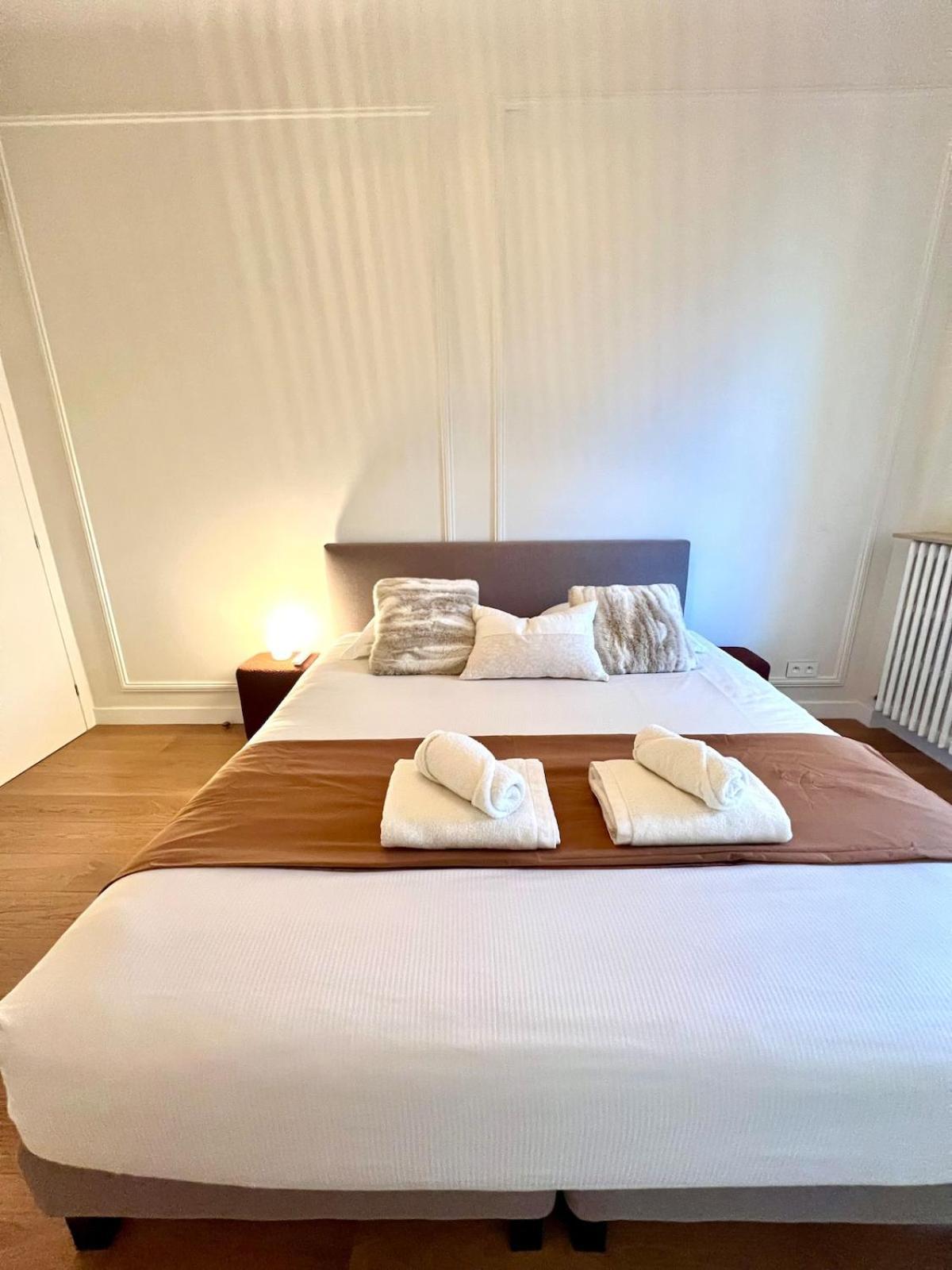 Au Port De Sublime 2 Pieces Renove A Neuf Climatise Apartment Nice