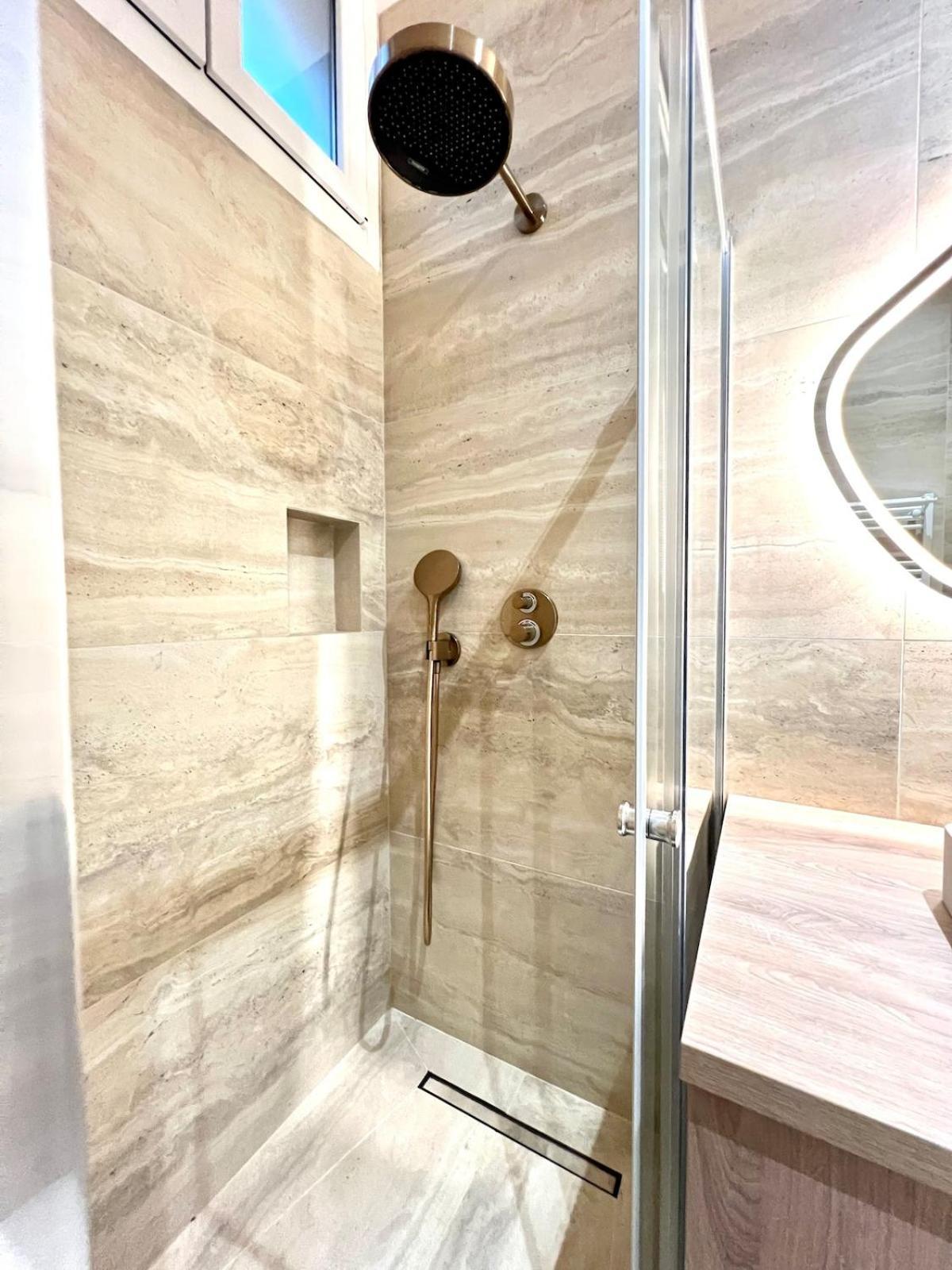 Au Port De Sublime 2 Pieces Renove A Neuf Climatise Apartment *