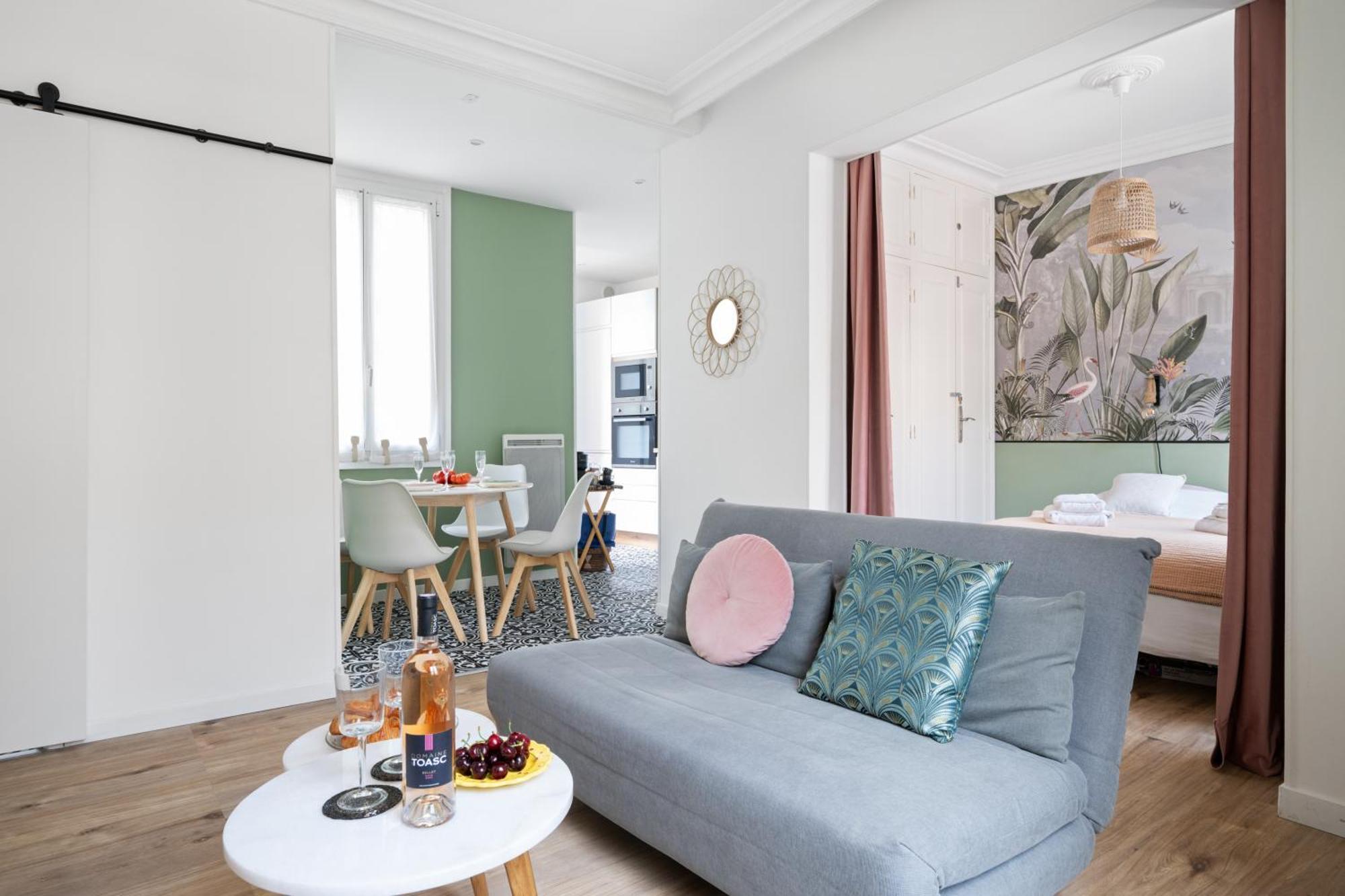 Pink Palace - Quartier Authentique Liberation Apartment *