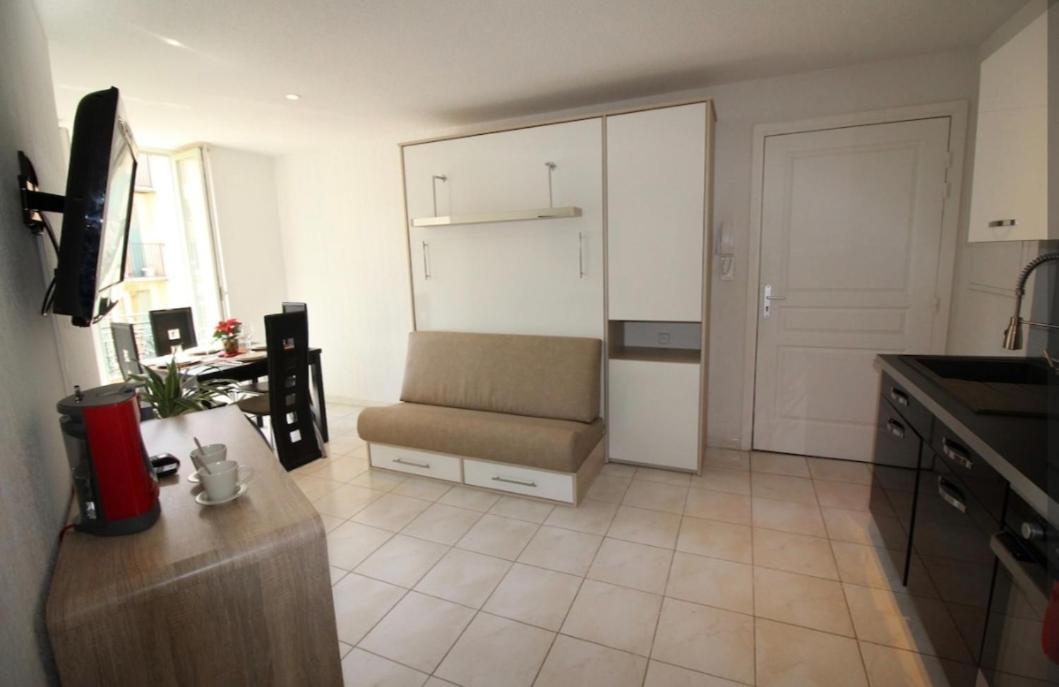 Apartamento A 2 Pas De La Place Du Pin Et Port!