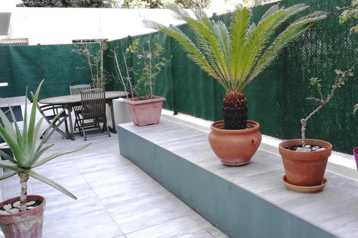 Cosy F1 Avec Grande Terrasse A 2 Pas Du Tramway Apartment *