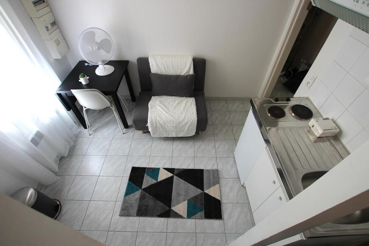 Proche De La Apartment *