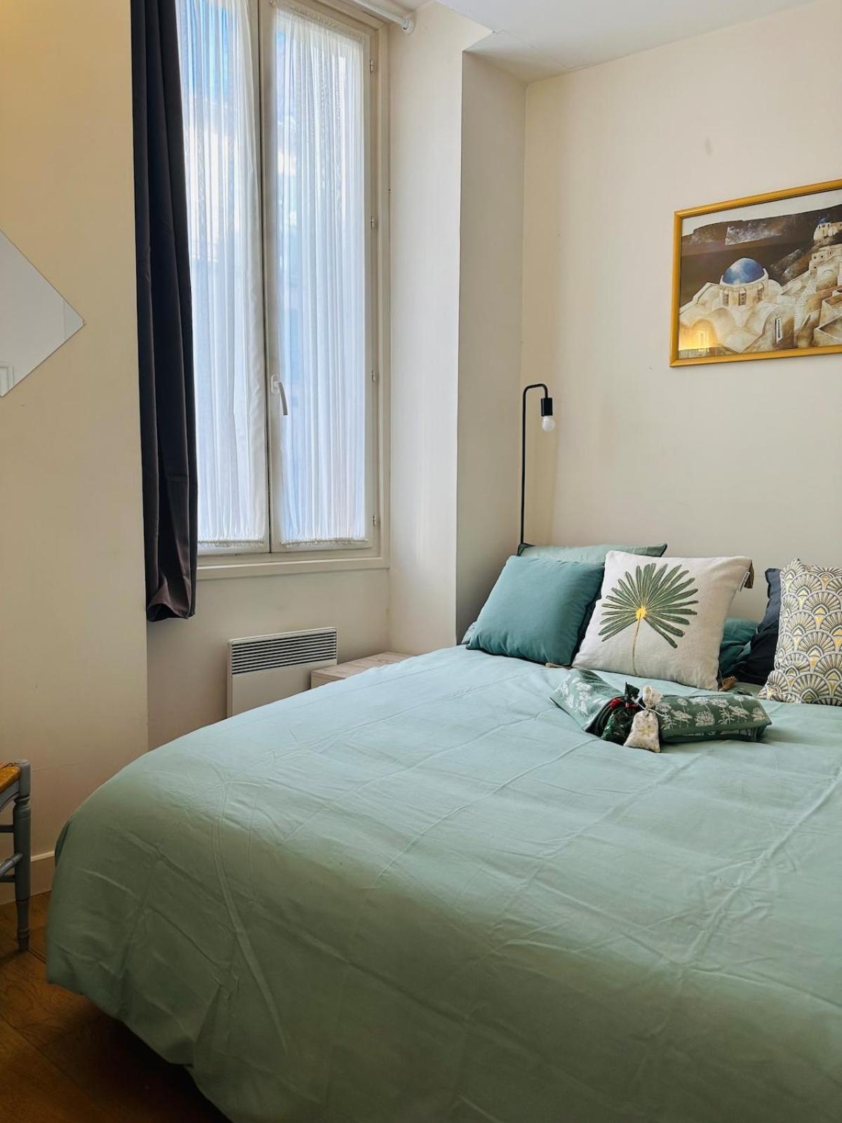 New ! Spacieux 2p Vieux-nice Calme * Nice