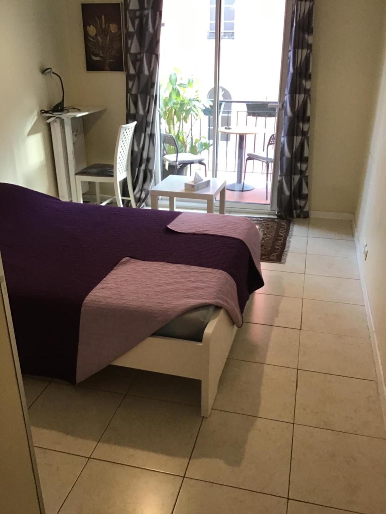 Port Quartier Antiquaire