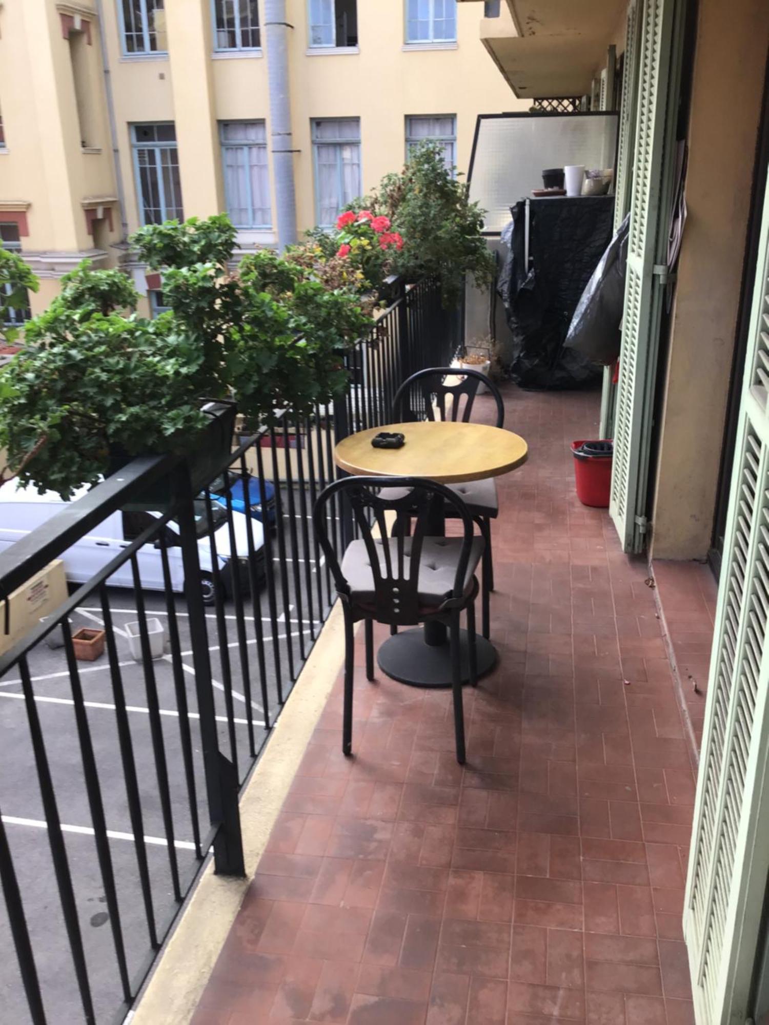 Homestay Port Quartier Antiquaire *