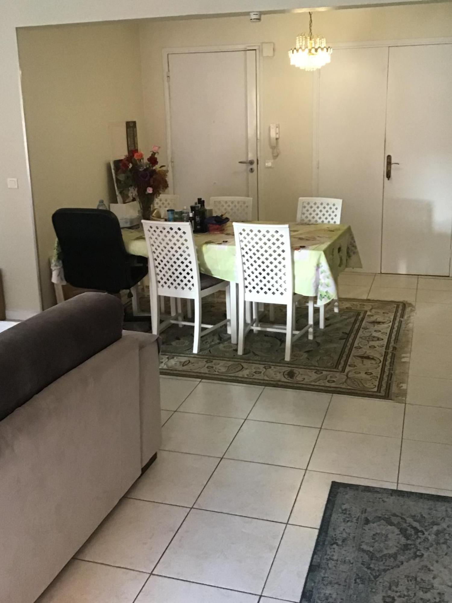 Port Quartier Antiquaire Homestay