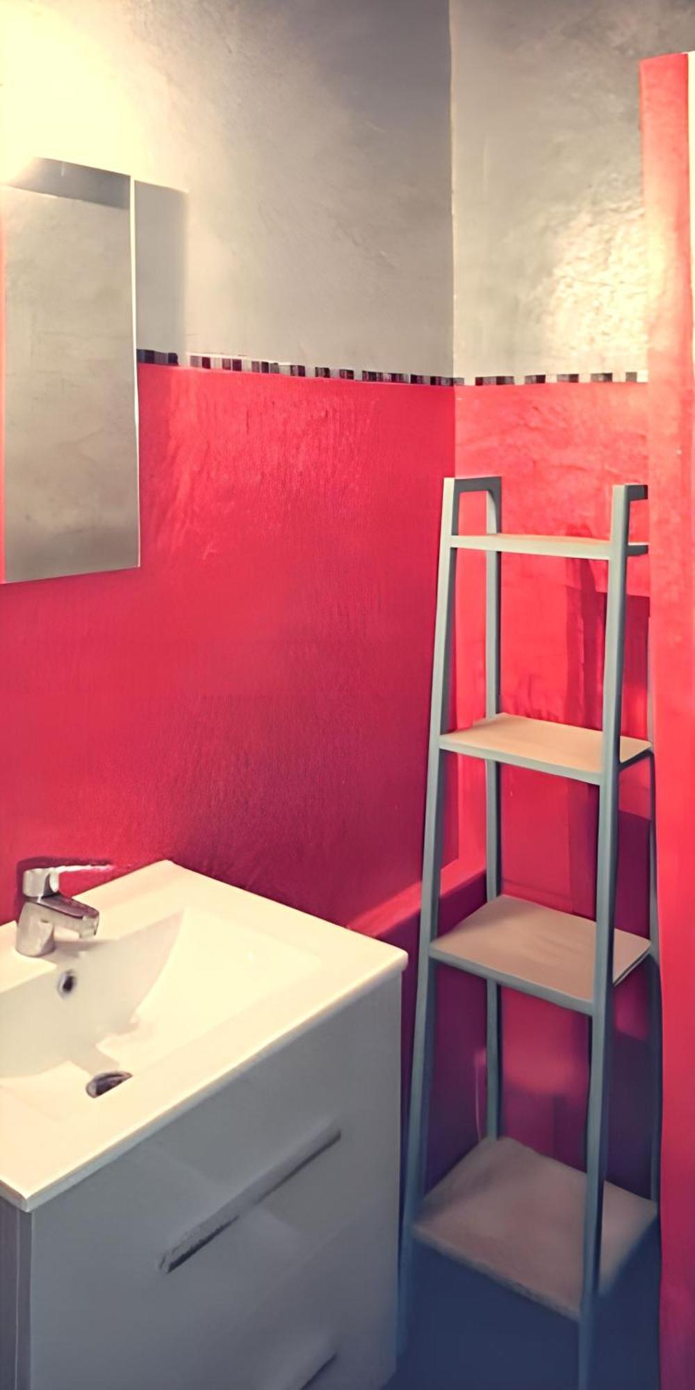 Appartement Charmant A Nice / 50 M² / Vue Sur La Ville *