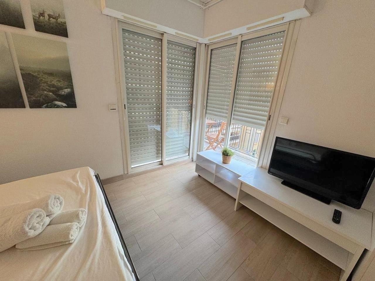 Calme Et Ensoleille Balcon Quartier Port * Nice