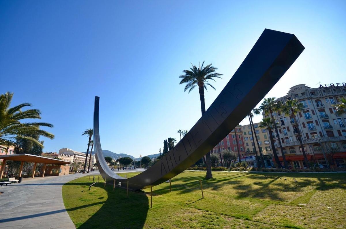Centre Negresco 2 Pieces Calme A 150 M Des Plages Et Zone Pietonne, Parking Couvert Apartment *