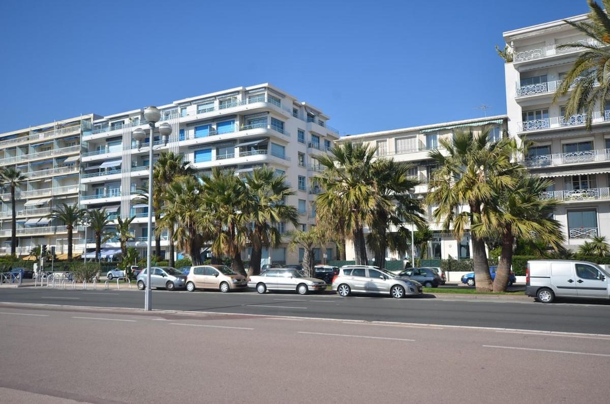 Apartment Centre Negresco 2 Pieces Calme A 150 M Des Plages Et Zone Pietonne, Parking Couvert