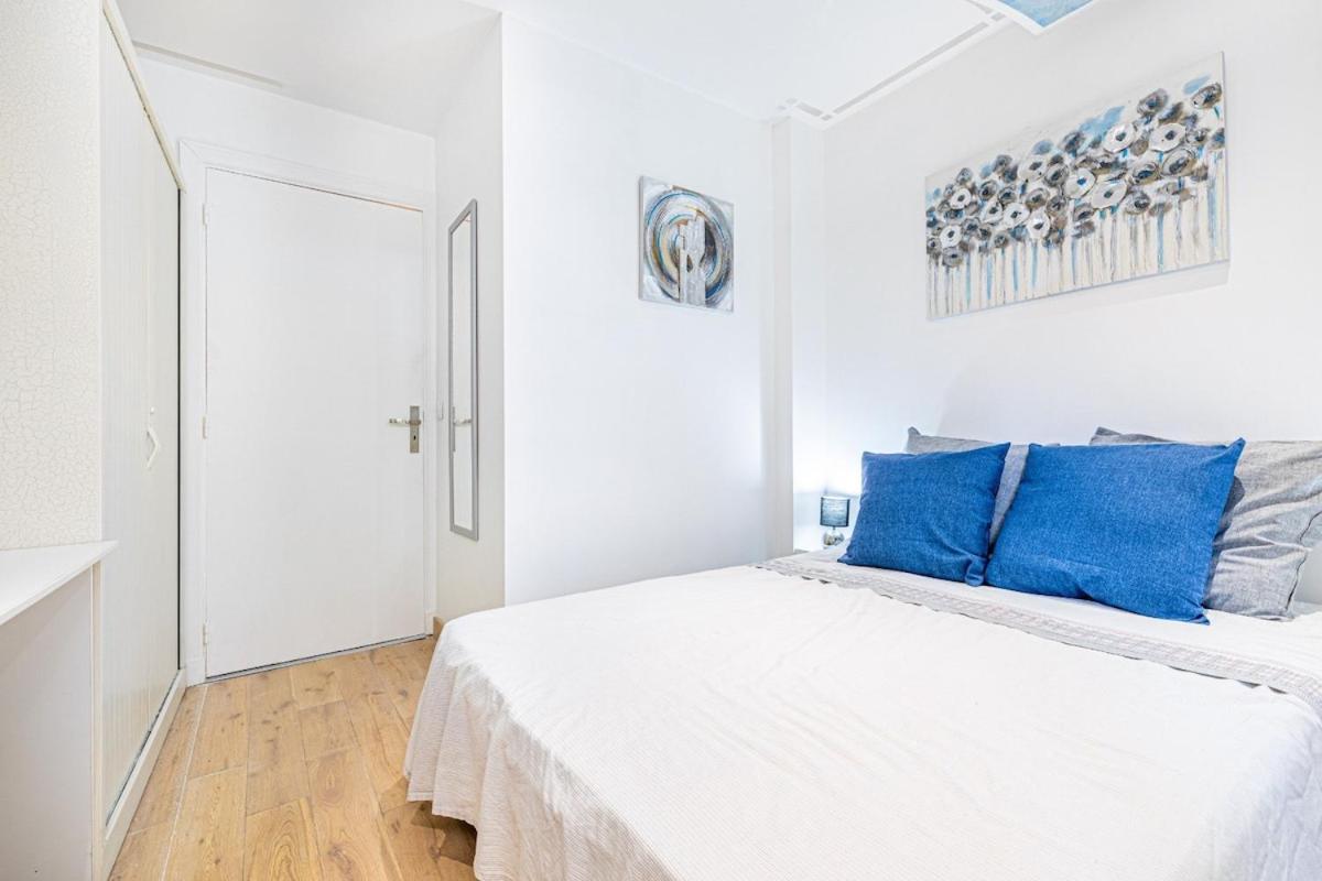 Centre Negresco 2 Pieces Calme A 150 M Des Plages Et Zone Pietonne, Parking Couvert Apartment