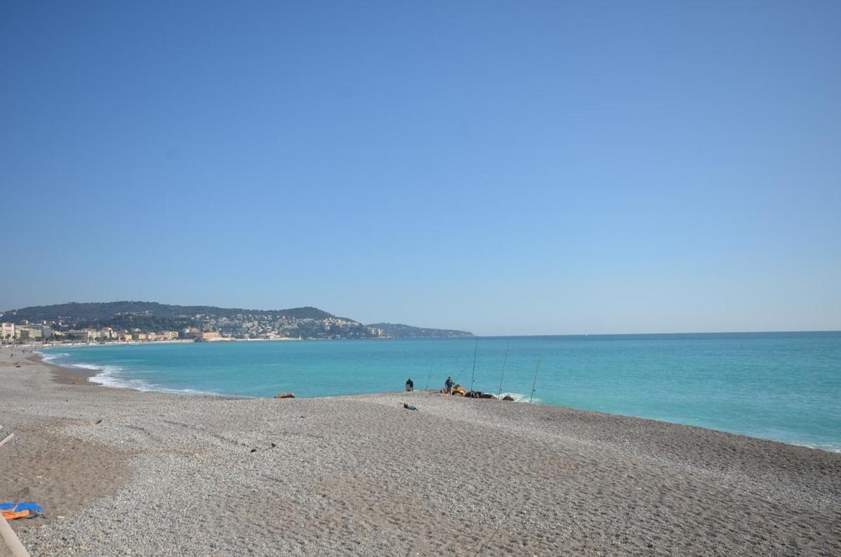 Apartment Centre Negresco 2 Pieces Calme A 150 M Des Plages Et Zone Pietonne, Parking Couvert
