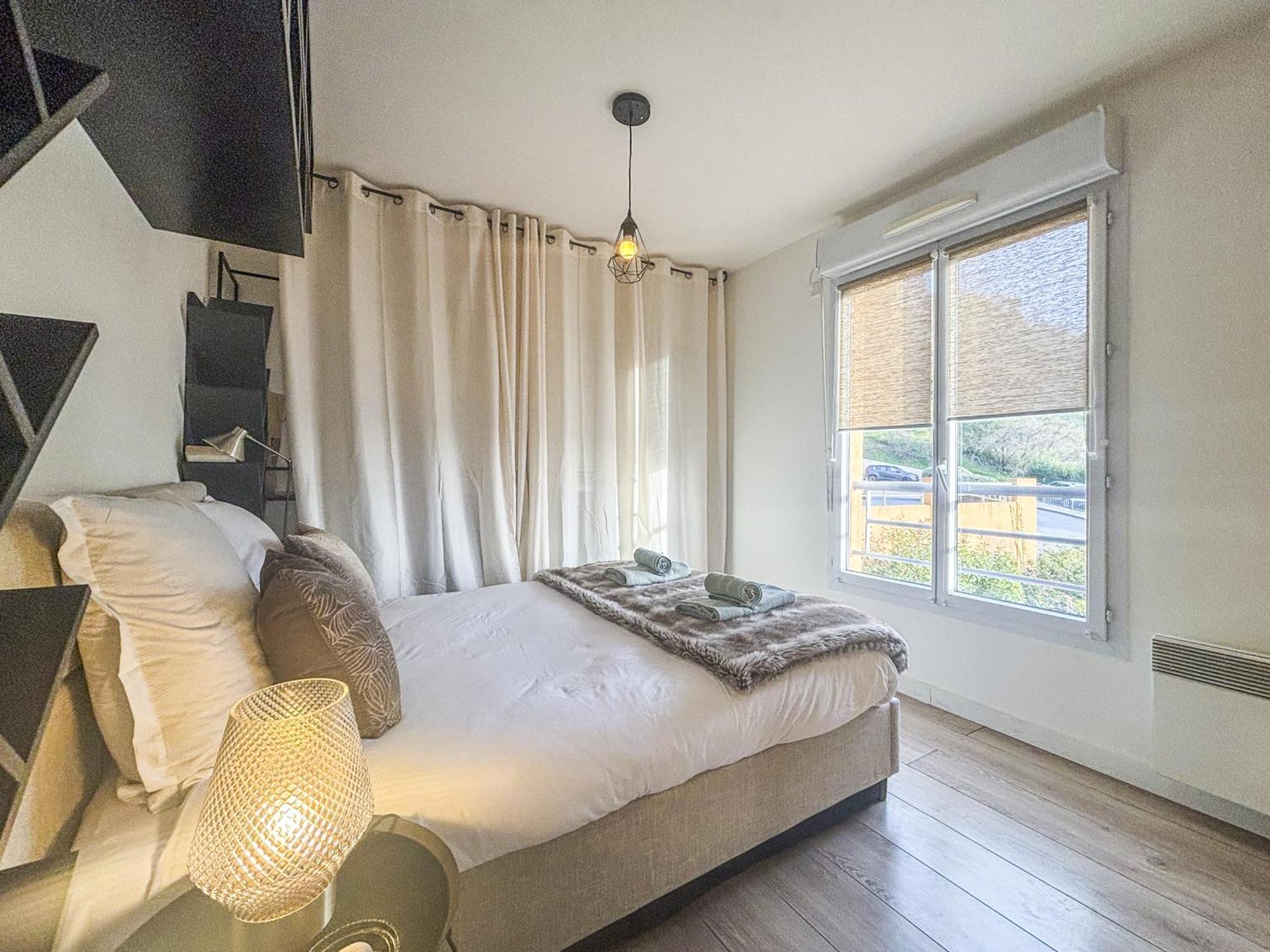 Evasion Vue - Wifi, Piscine, Parking, 4pers