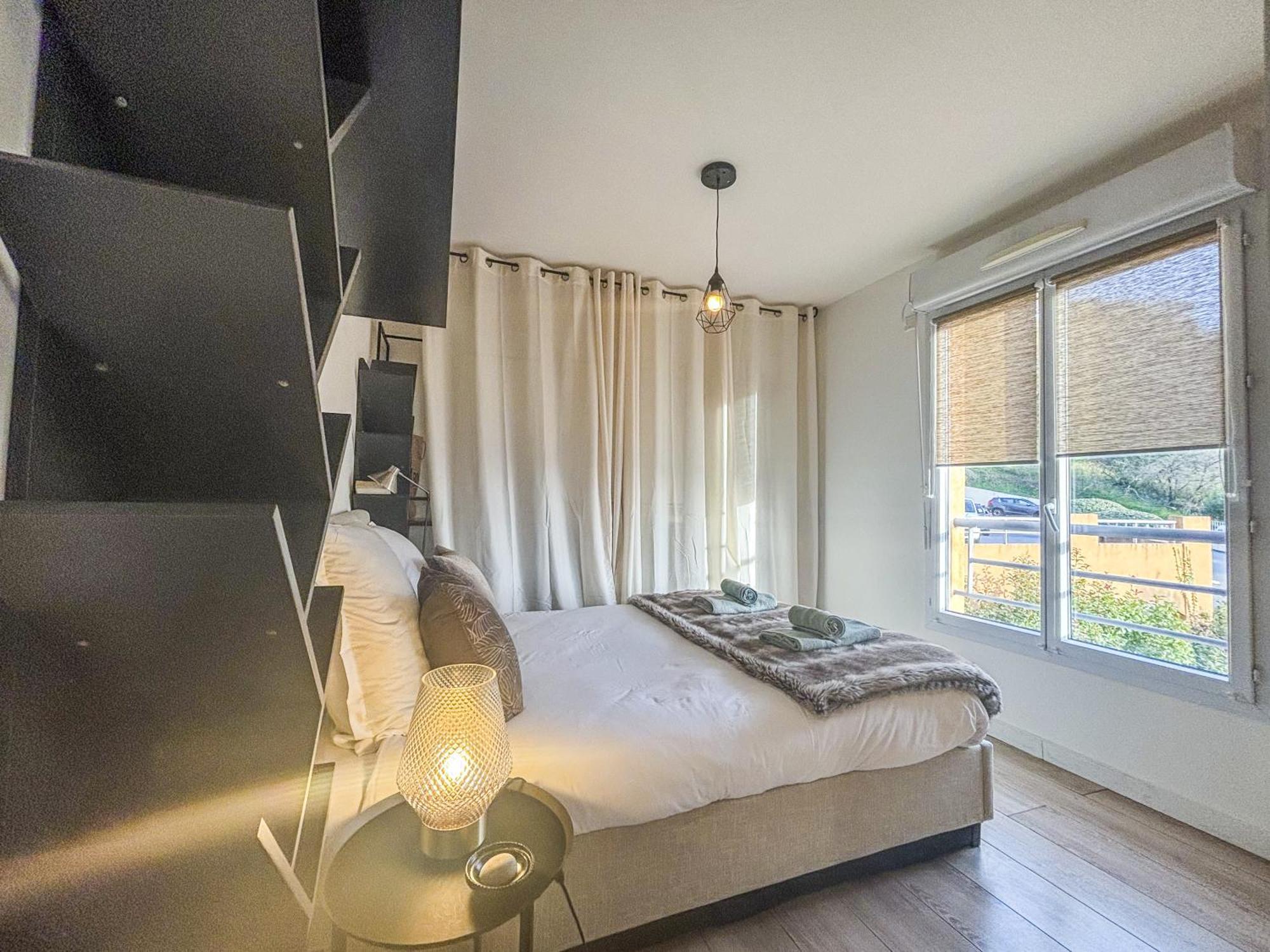 Evasion Vue - Wifi, Piscine, Parking, 4pers Apartment