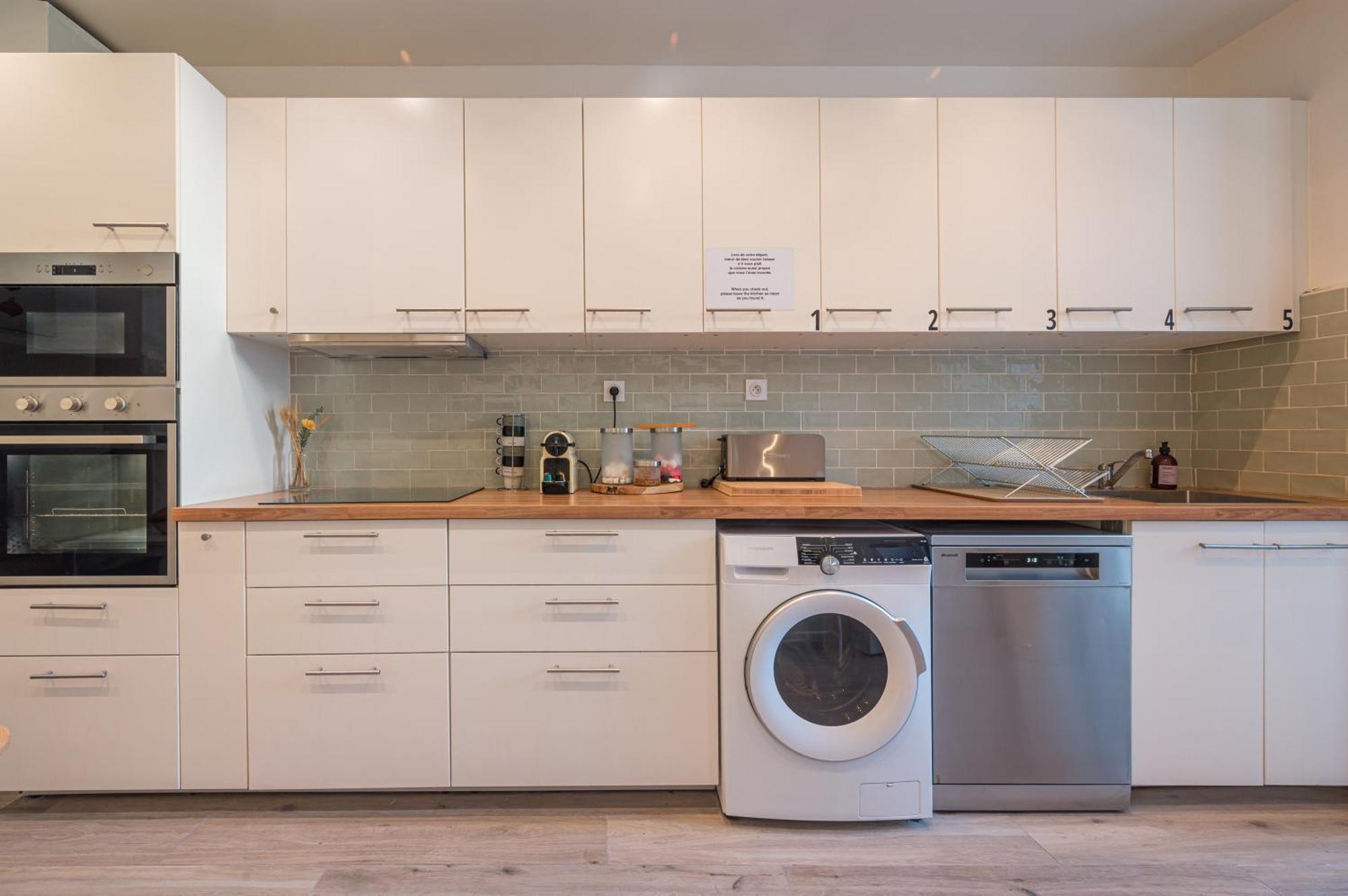 Chez Bastien Guest house *