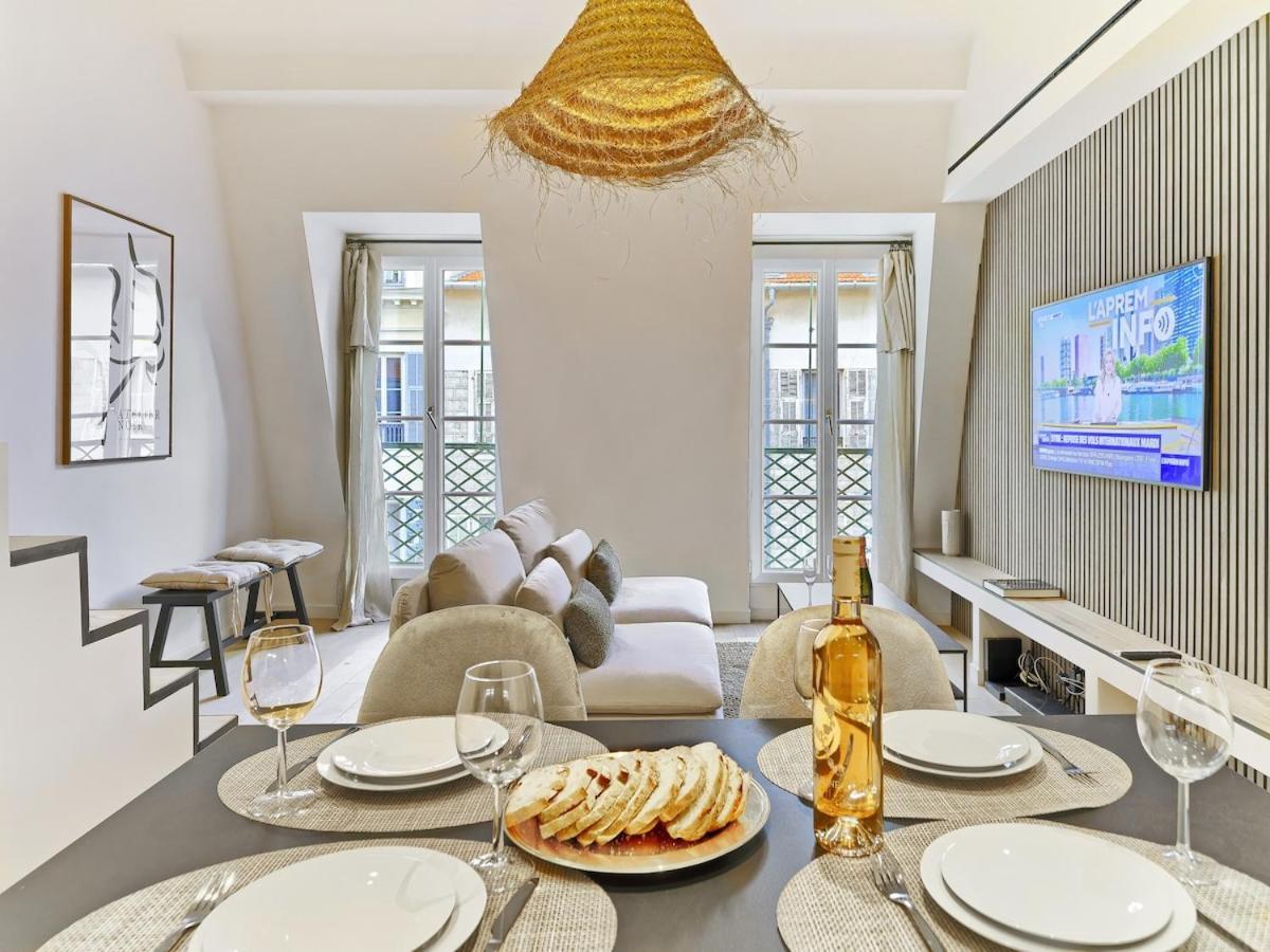 Hyper Centre - Charming Duplex - Luxury - Reversible Air Conditioning - 10 Mins From Place Massena
