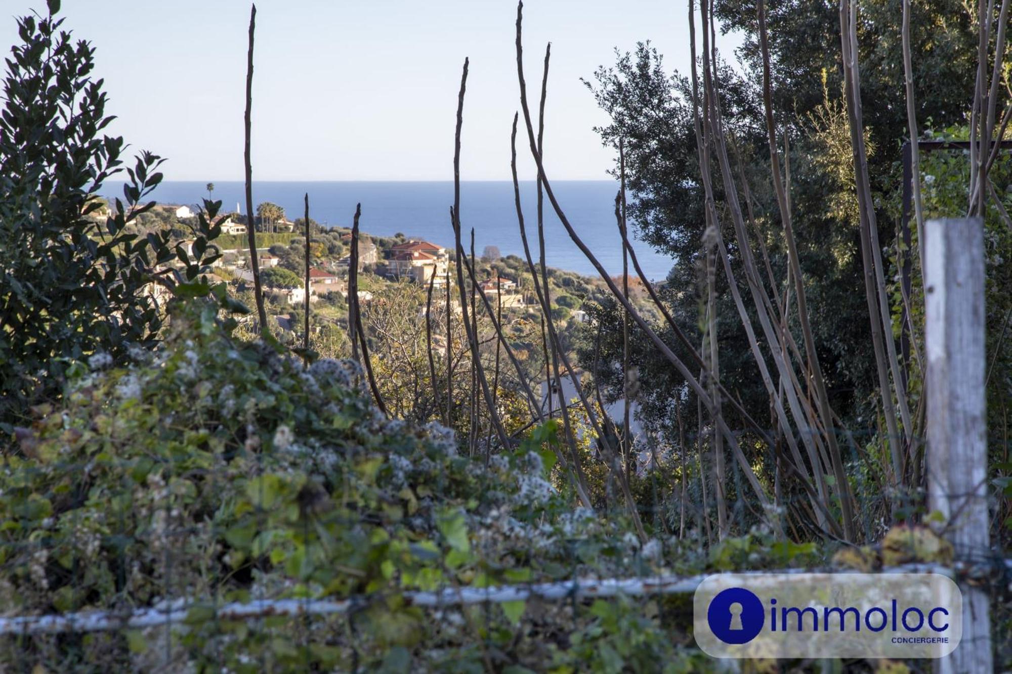 Apartment T3 Air-conditioned On One Level On The Heights Of Nice