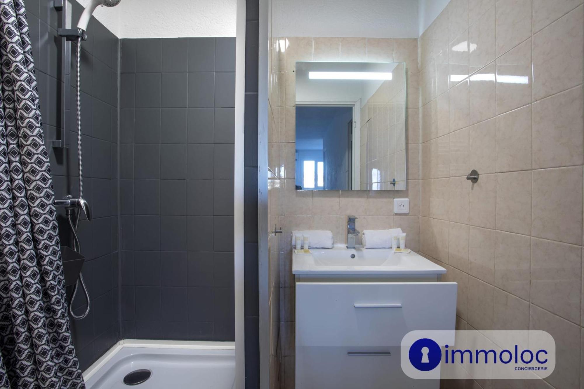 T3 Air-conditioned On One Level On The Heights Of Apartment