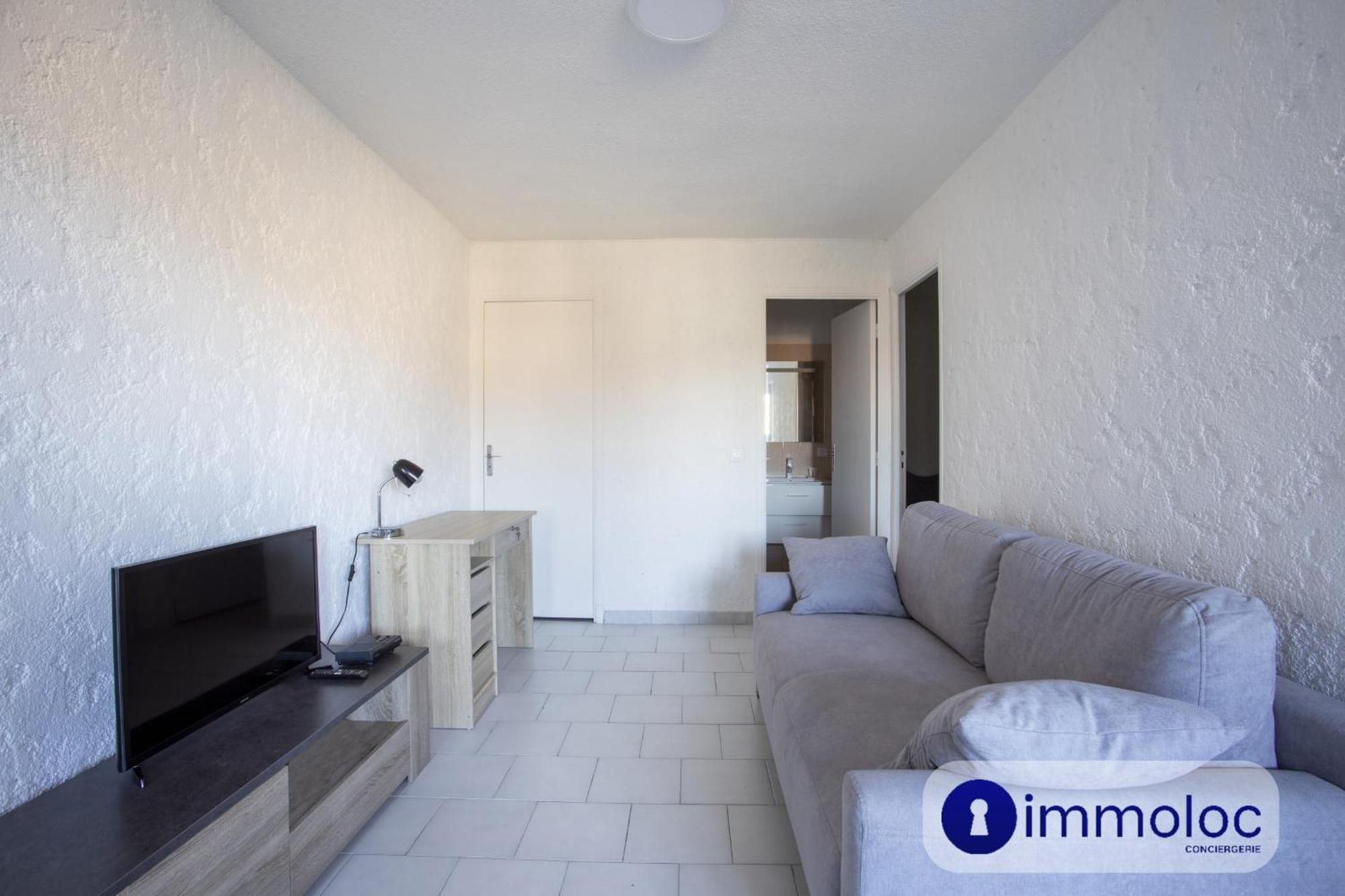 Apartment T3 Air-conditioned On One Level On The Heights Of Nice