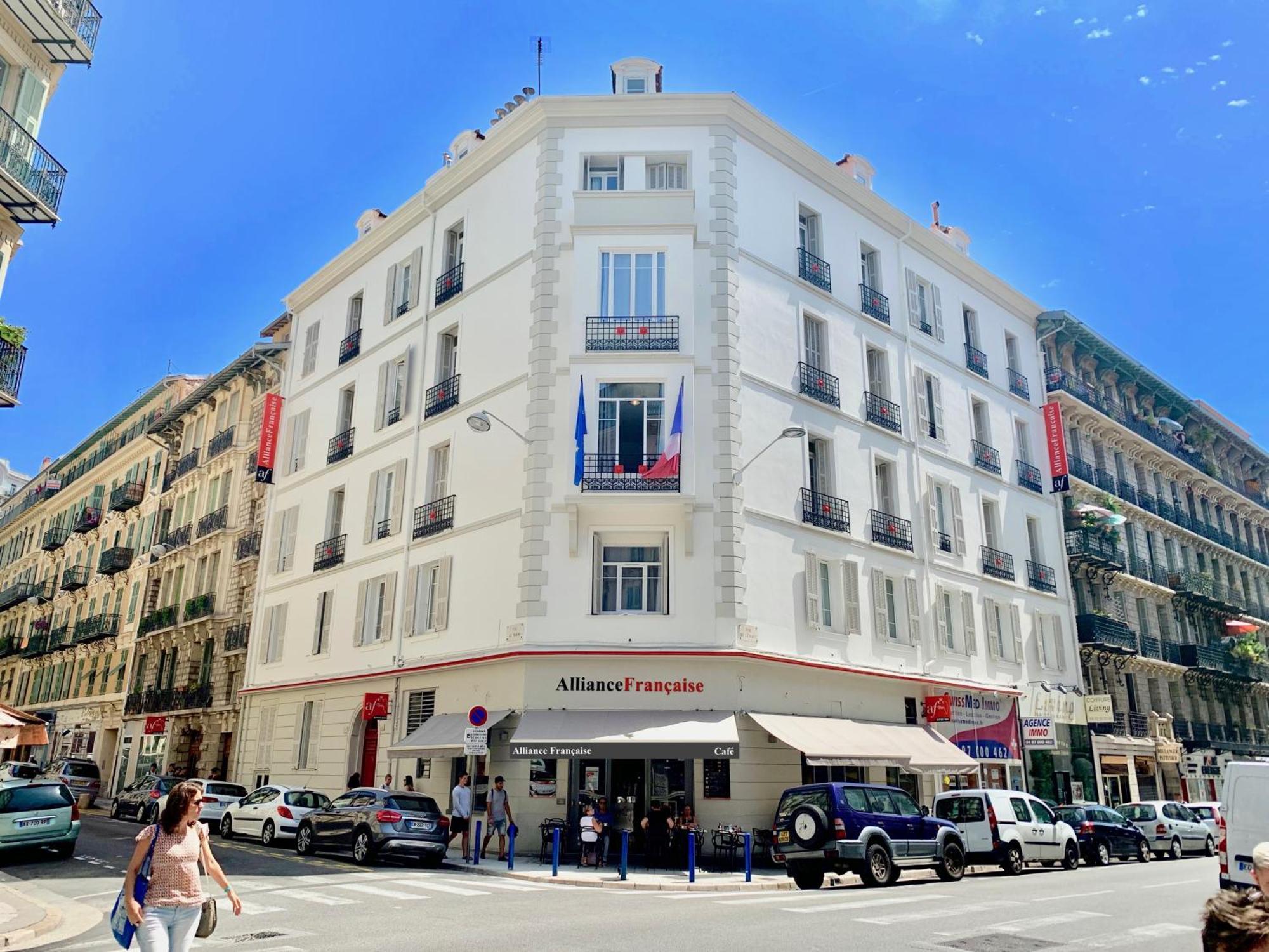 Aparthotel De L'alliance 3*